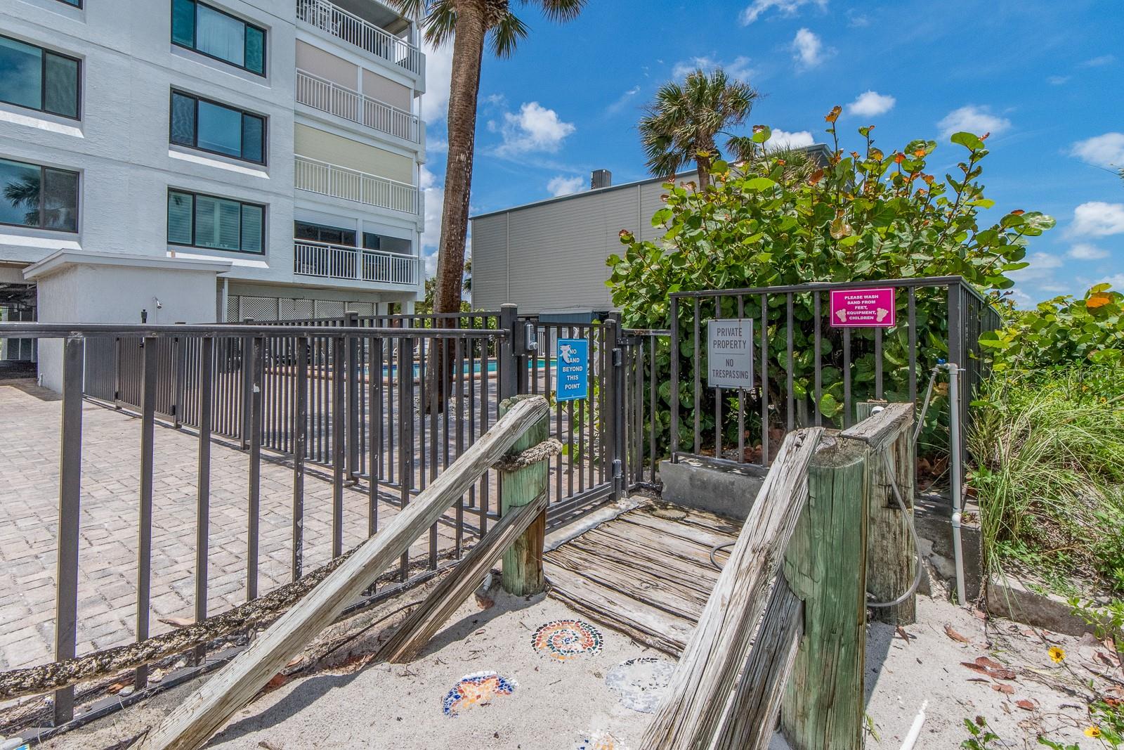 19106 GULF BLVD #102, INDIAN SHORES, FL, 33785