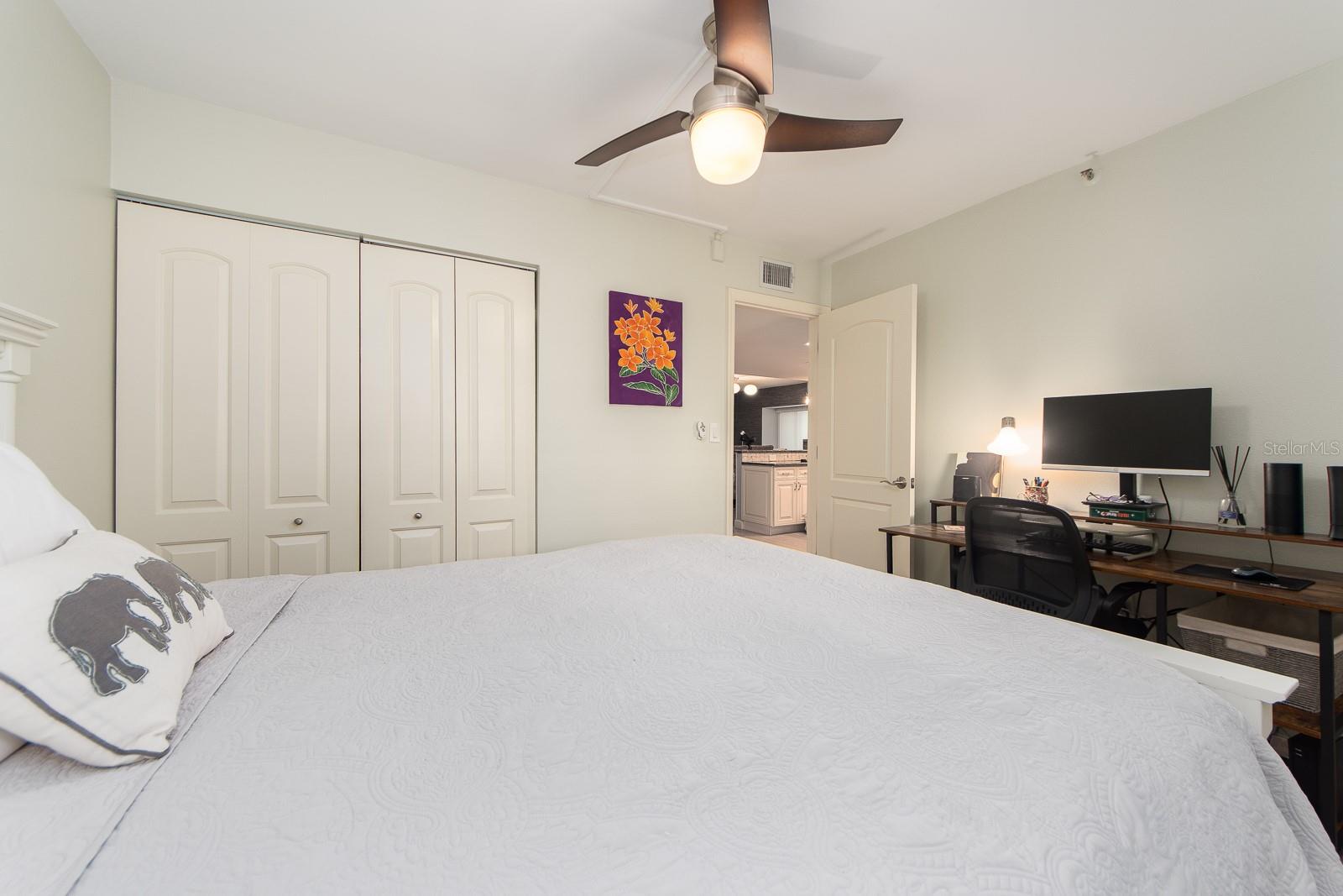 19106 GULF BLVD #102, INDIAN SHORES, FL, 33785