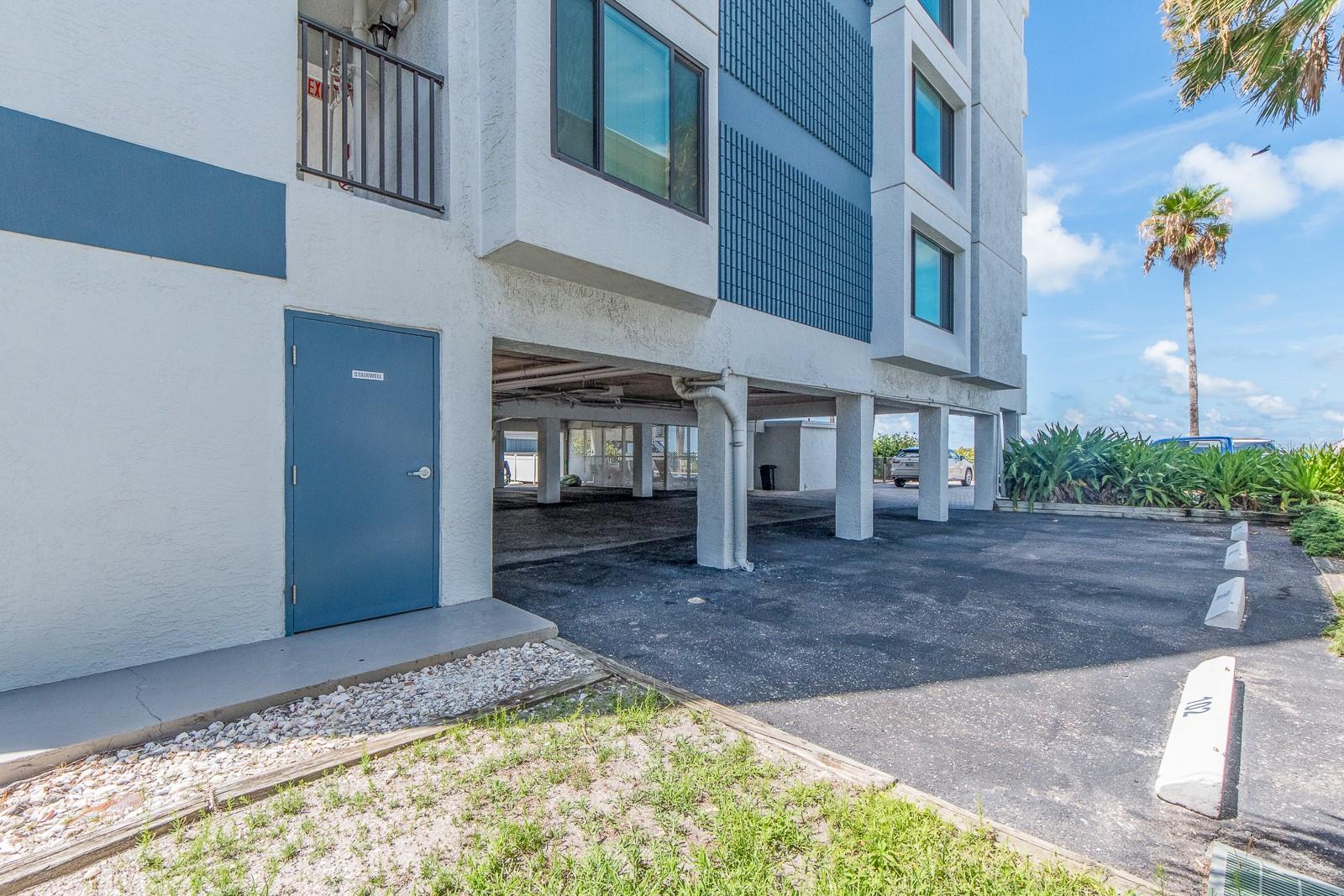 19106 GULF BLVD #102, INDIAN SHORES, FL, 33785