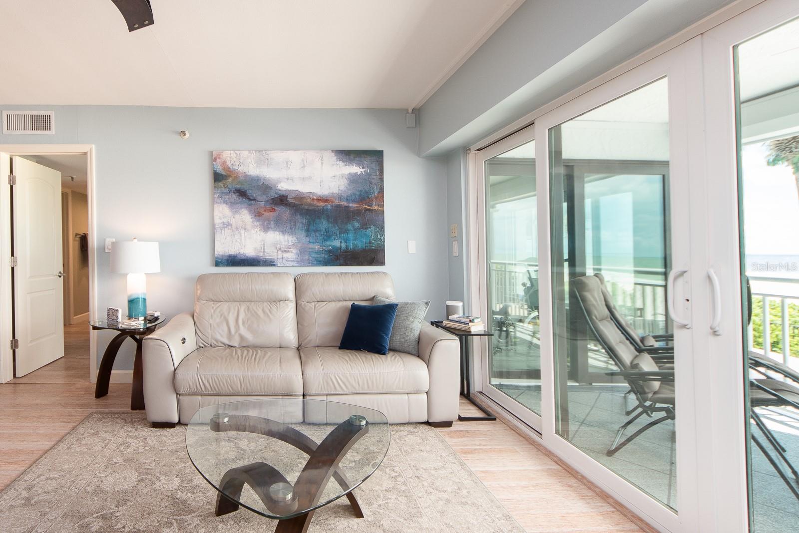 19106 GULF BLVD #102, INDIAN SHORES, FL, 33785