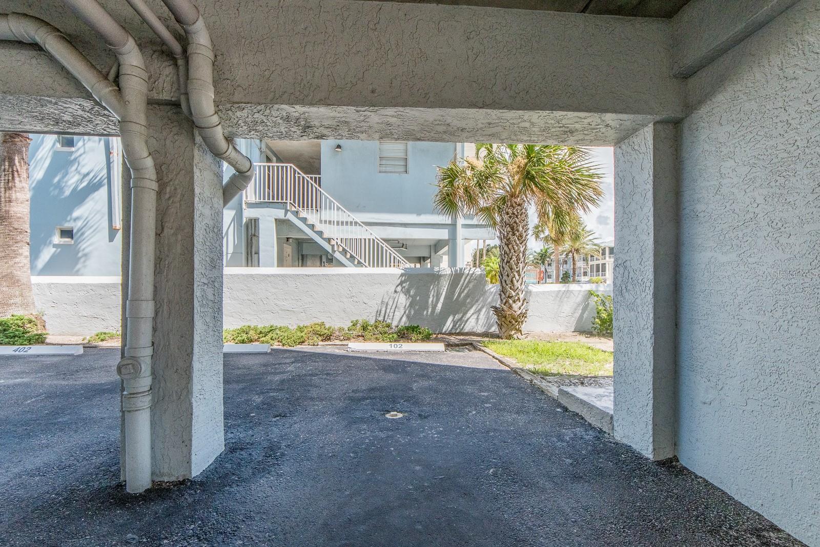 19106 GULF BLVD #102, INDIAN SHORES, FL, 33785