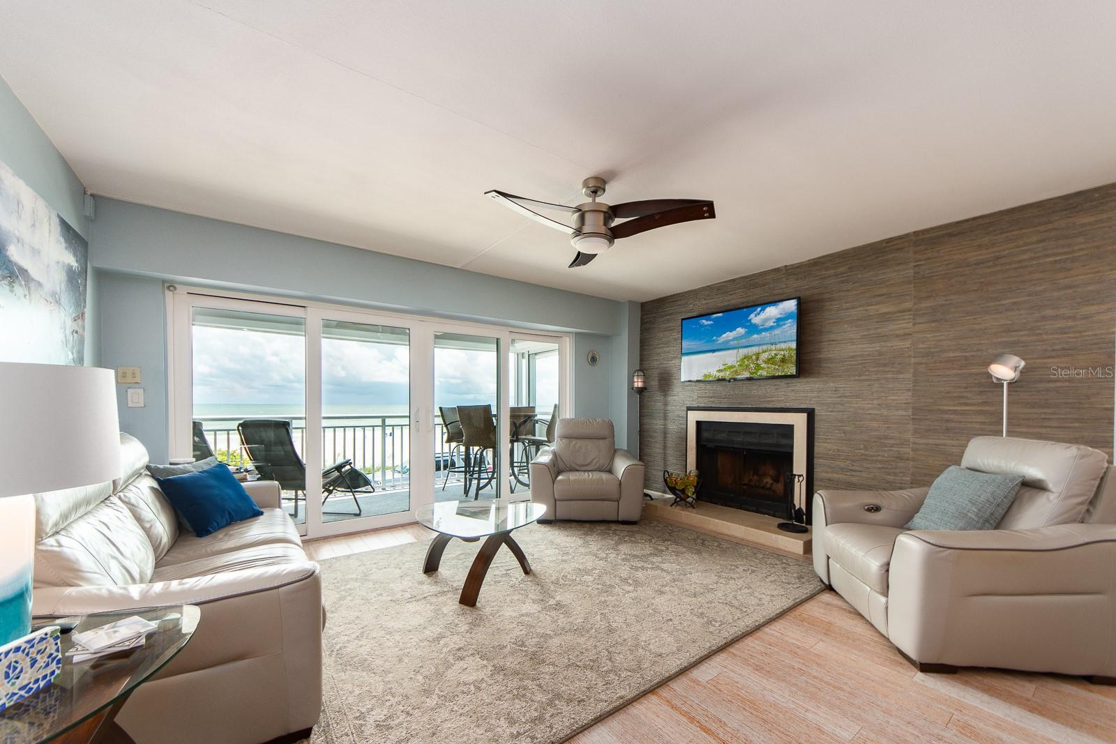 19106 GULF BLVD #102, INDIAN SHORES, FL, 33785