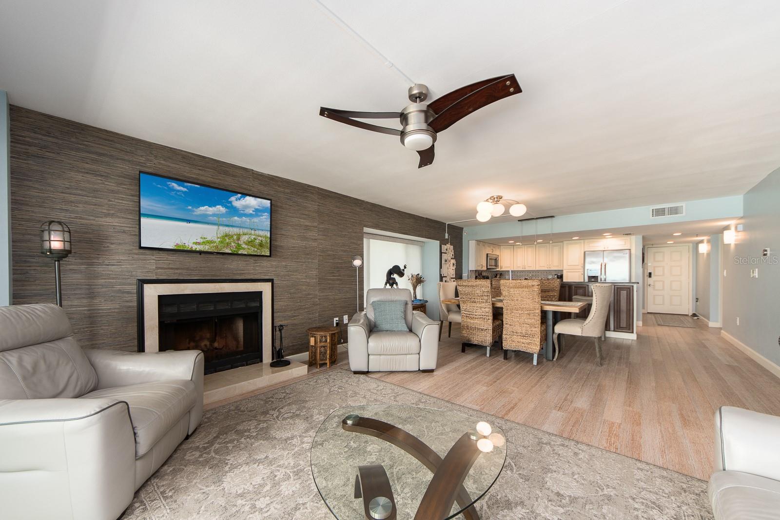 19106 GULF BLVD #102, INDIAN SHORES, FL, 33785