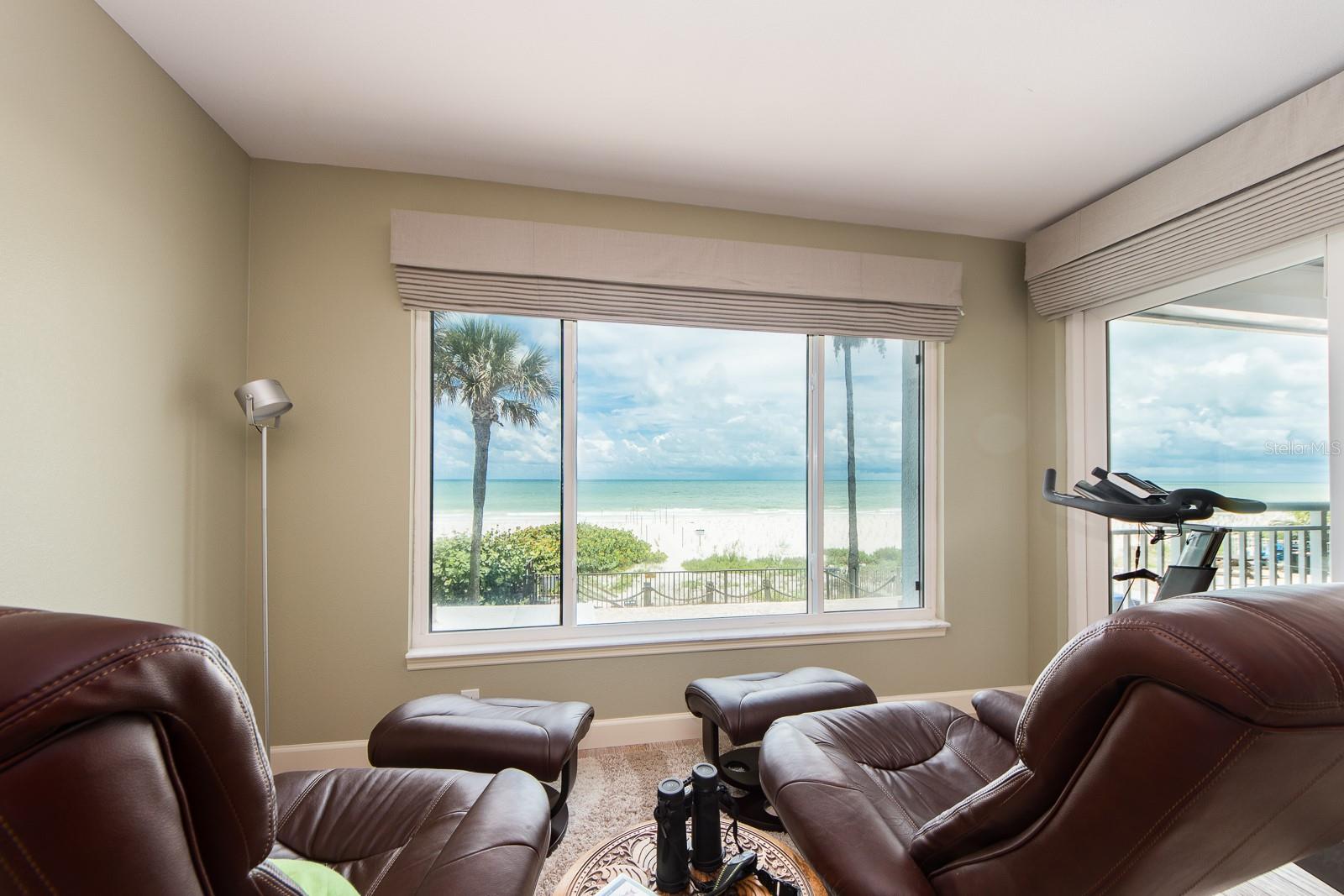 19106 GULF BLVD #102, INDIAN SHORES, FL, 33785