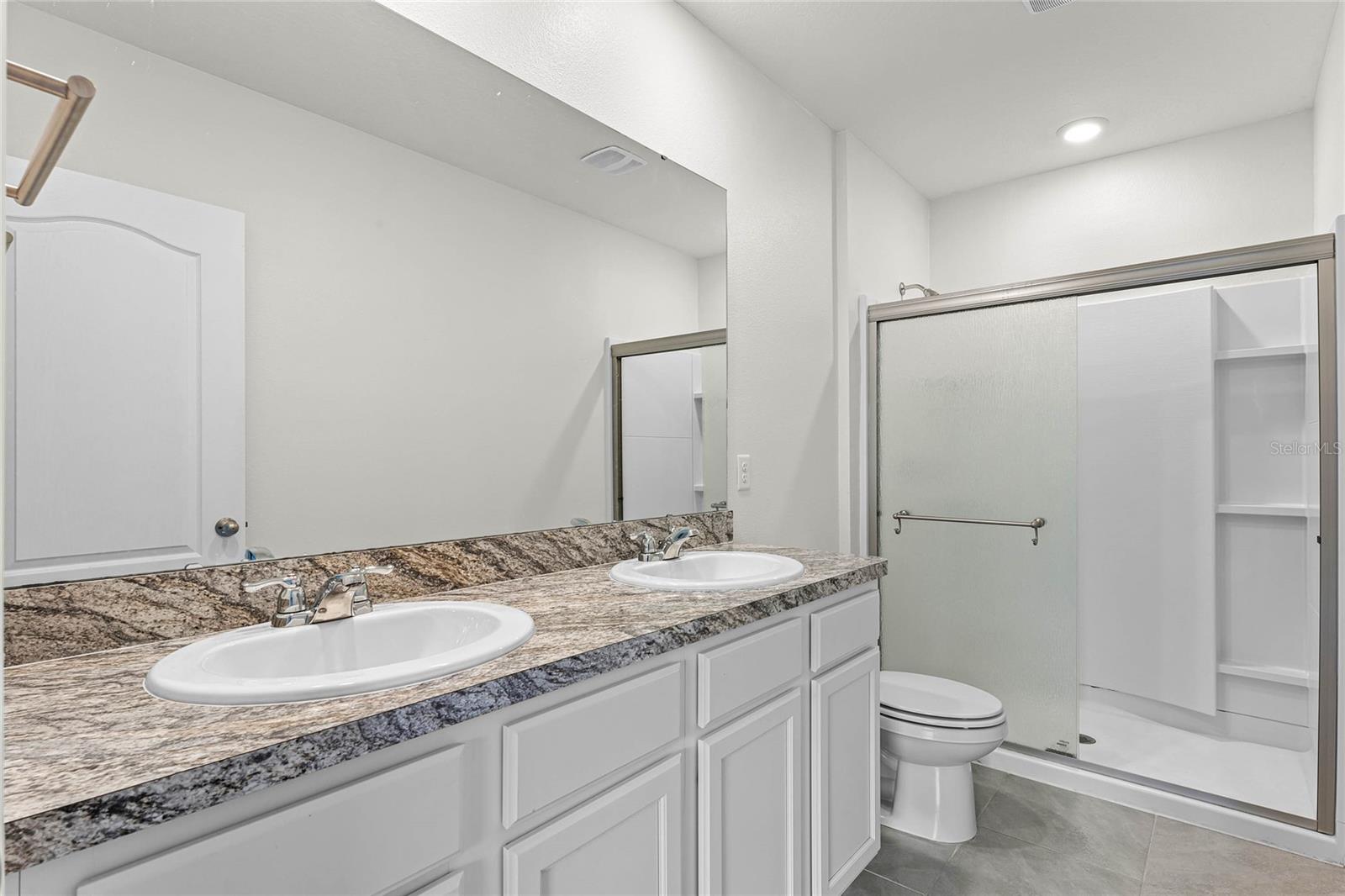 1236 YELLOW FINCH DR, DAVENPORT, FL, 33837