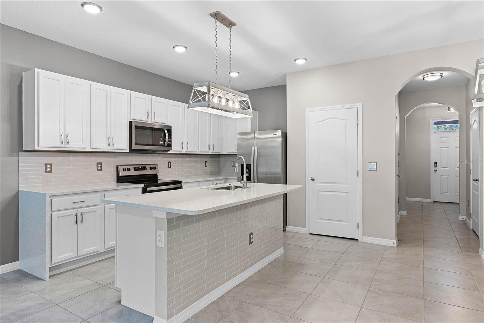 1236 YELLOW FINCH DR, DAVENPORT, FL, 33837