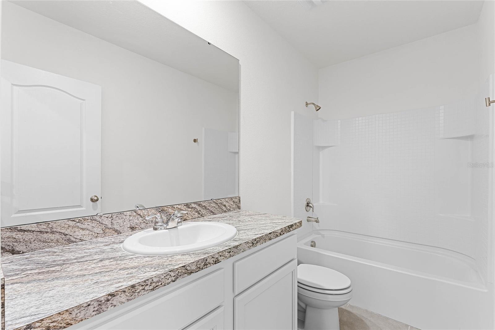 1236 YELLOW FINCH DR, DAVENPORT, FL, 33837