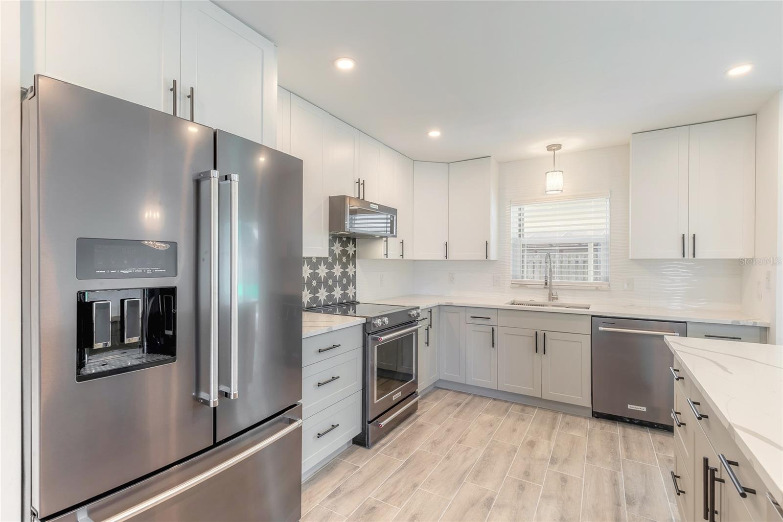 24 SEA GULL DR, ORMOND BEACH, FL, 32176