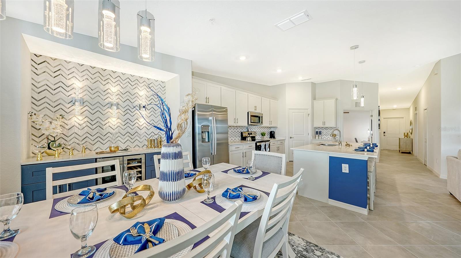 12550 GALAPAGOS CT #205, VENICE, FL, 34293