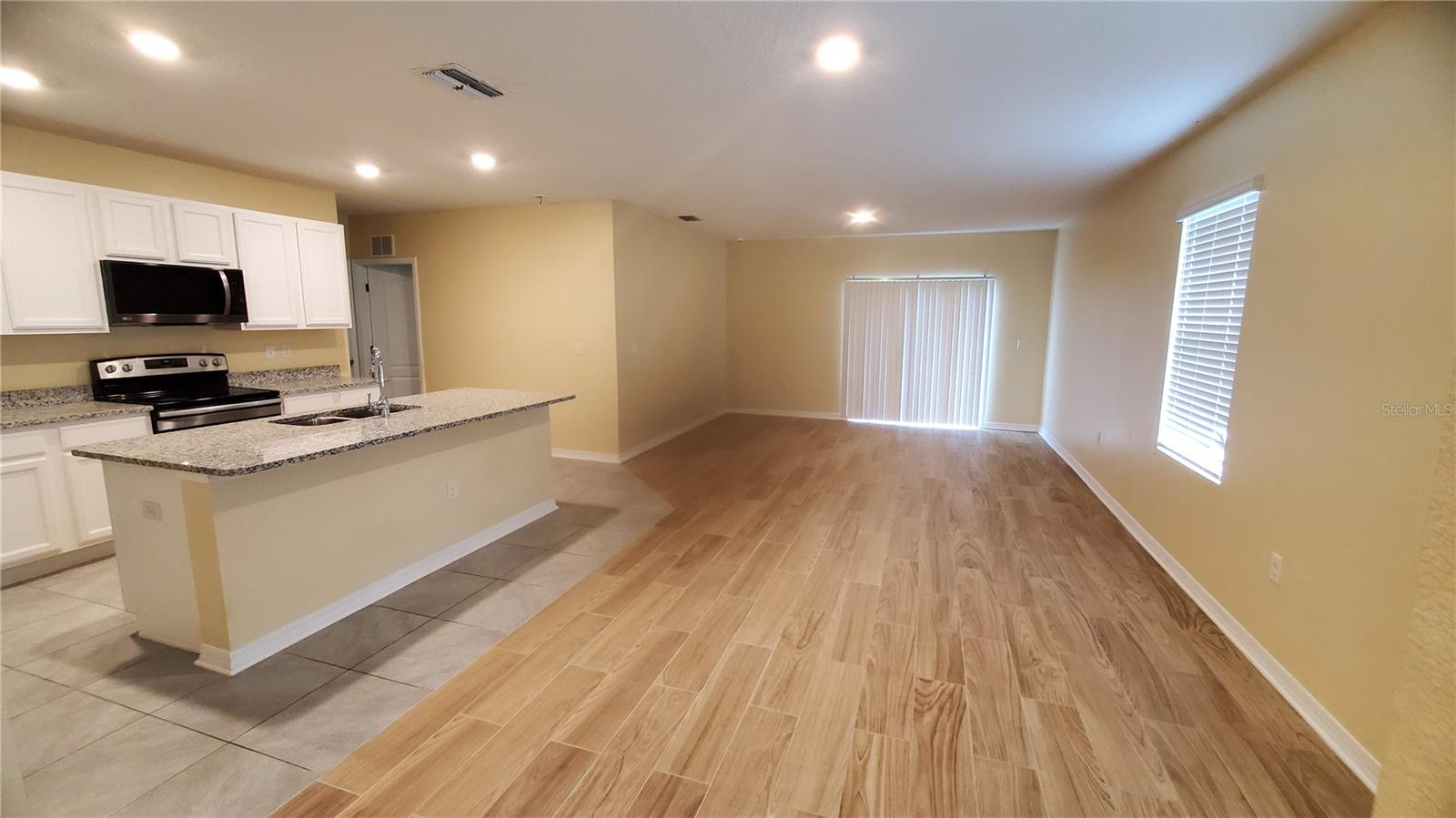 305 JOVANA RD, DAVENPORT, FL, 33837
