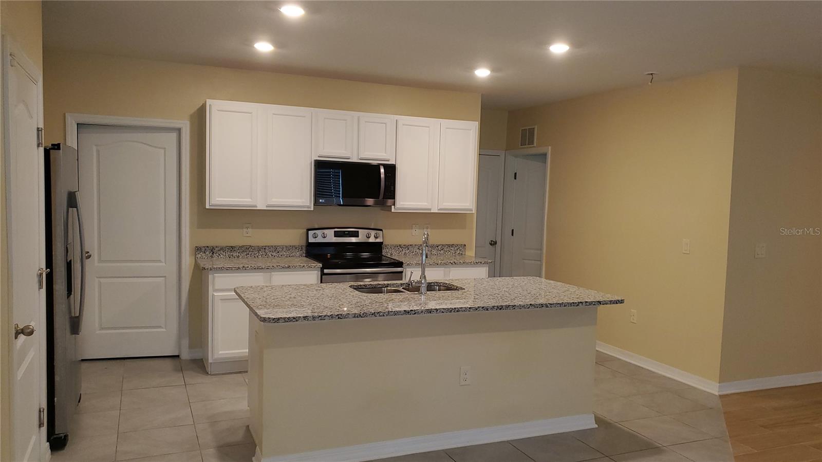 305 JOVANA RD, DAVENPORT, FL, 33837
