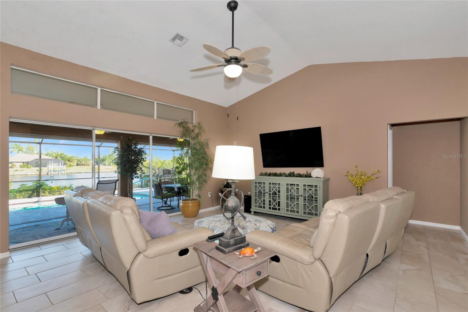 15564 RUSTON CIR, PORT CHARLOTTE, FL, 33981