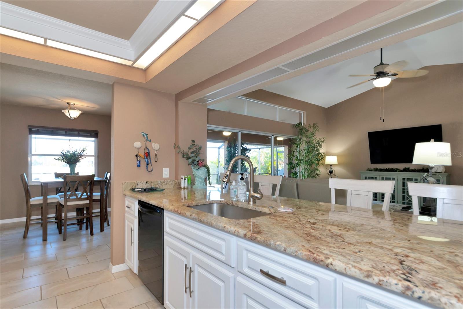 15564 RUSTON CIR, PORT CHARLOTTE, FL, 33981