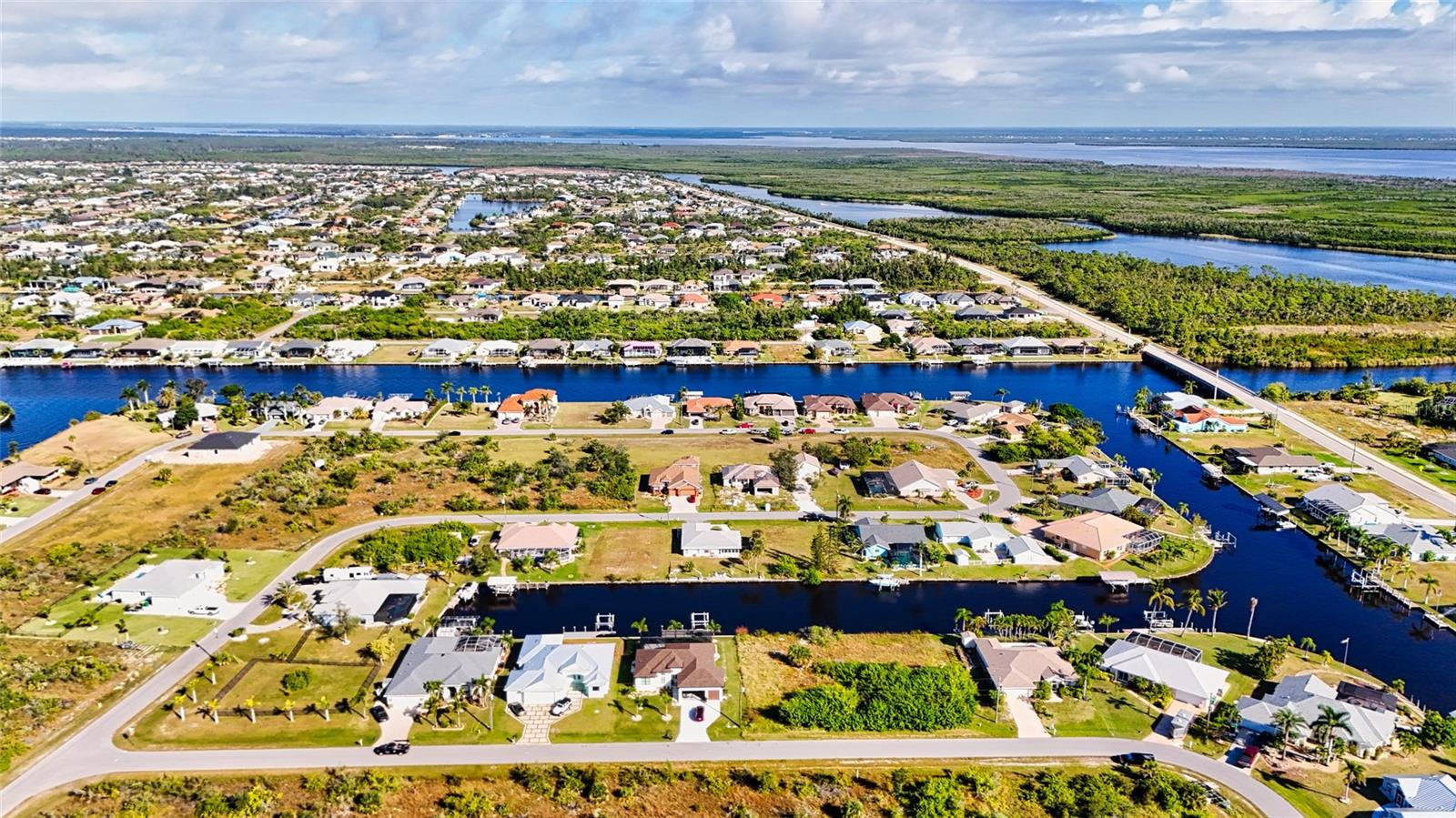 15564 RUSTON CIR, PORT CHARLOTTE, FL, 33981