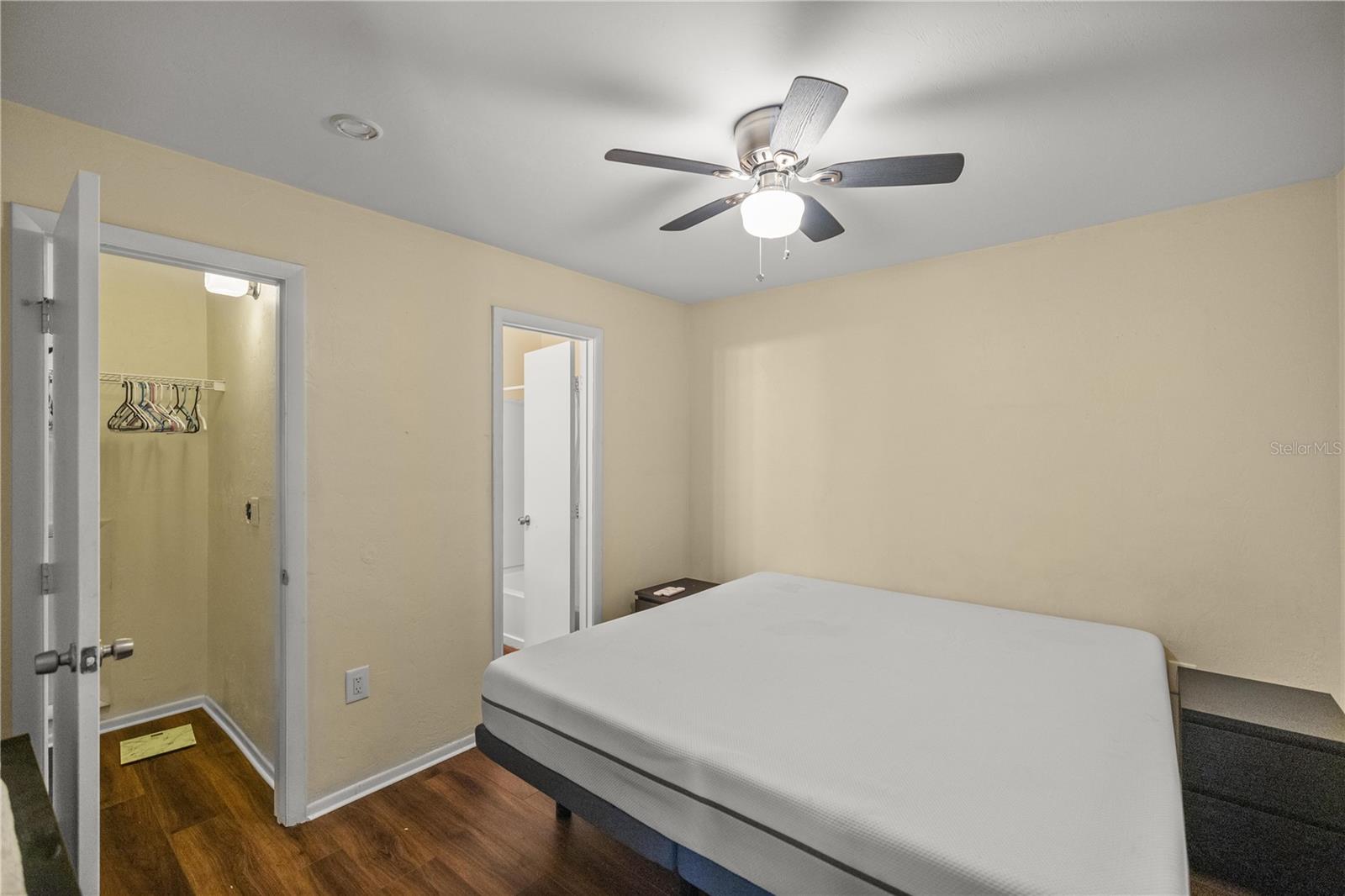 4000 SW 23RD ST #3-202, GAINESVILLE, FL, 32608