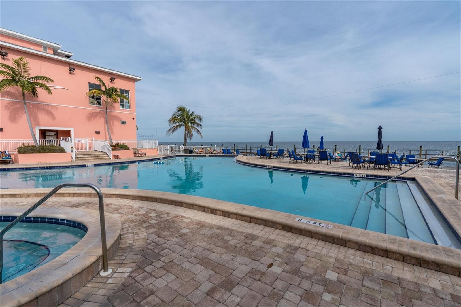 4770 BEACH DR SE #C, ST PETERSBURG, FL, 33705