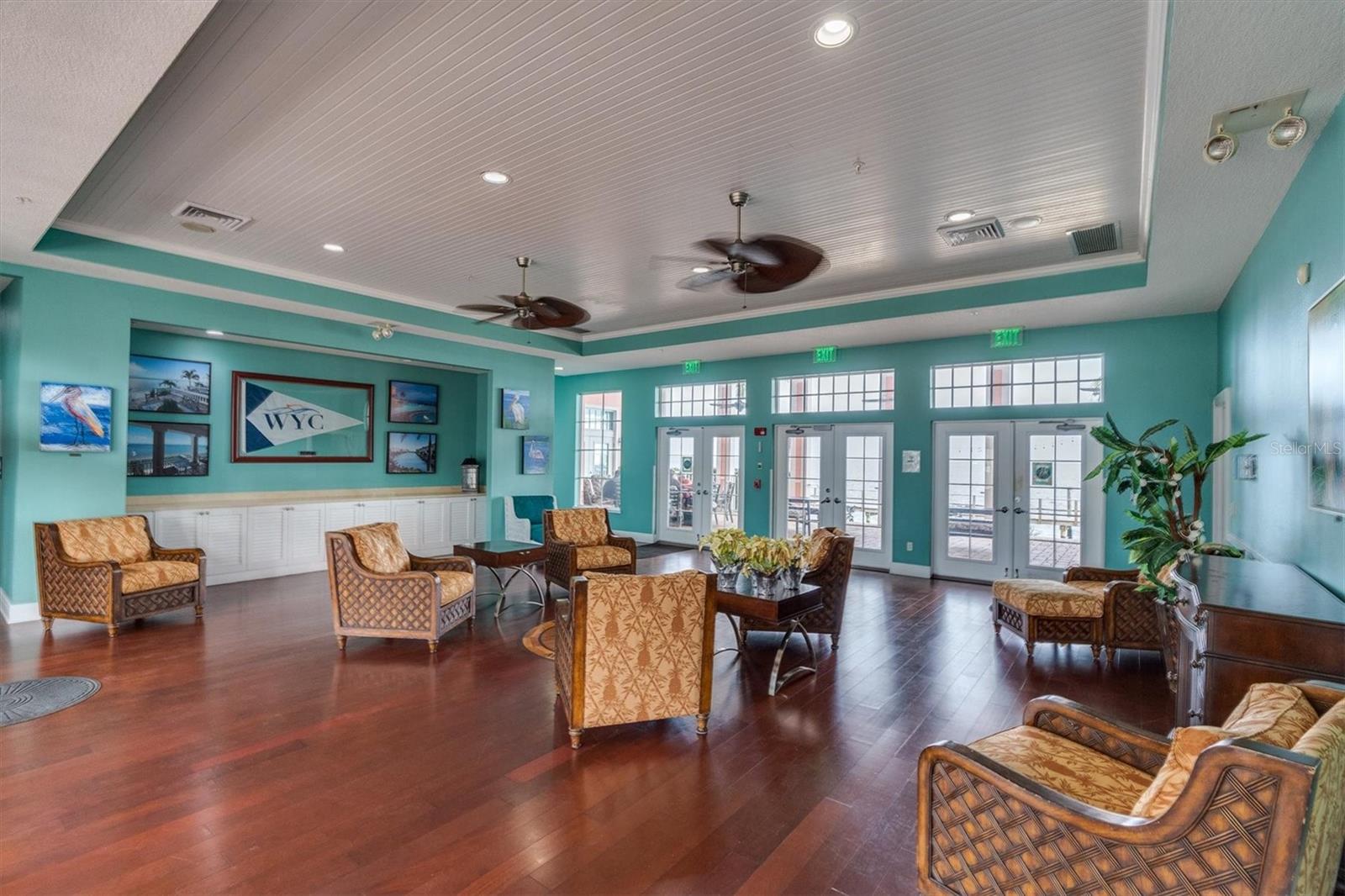 4770 BEACH DR SE #C, ST PETERSBURG, FL, 33705