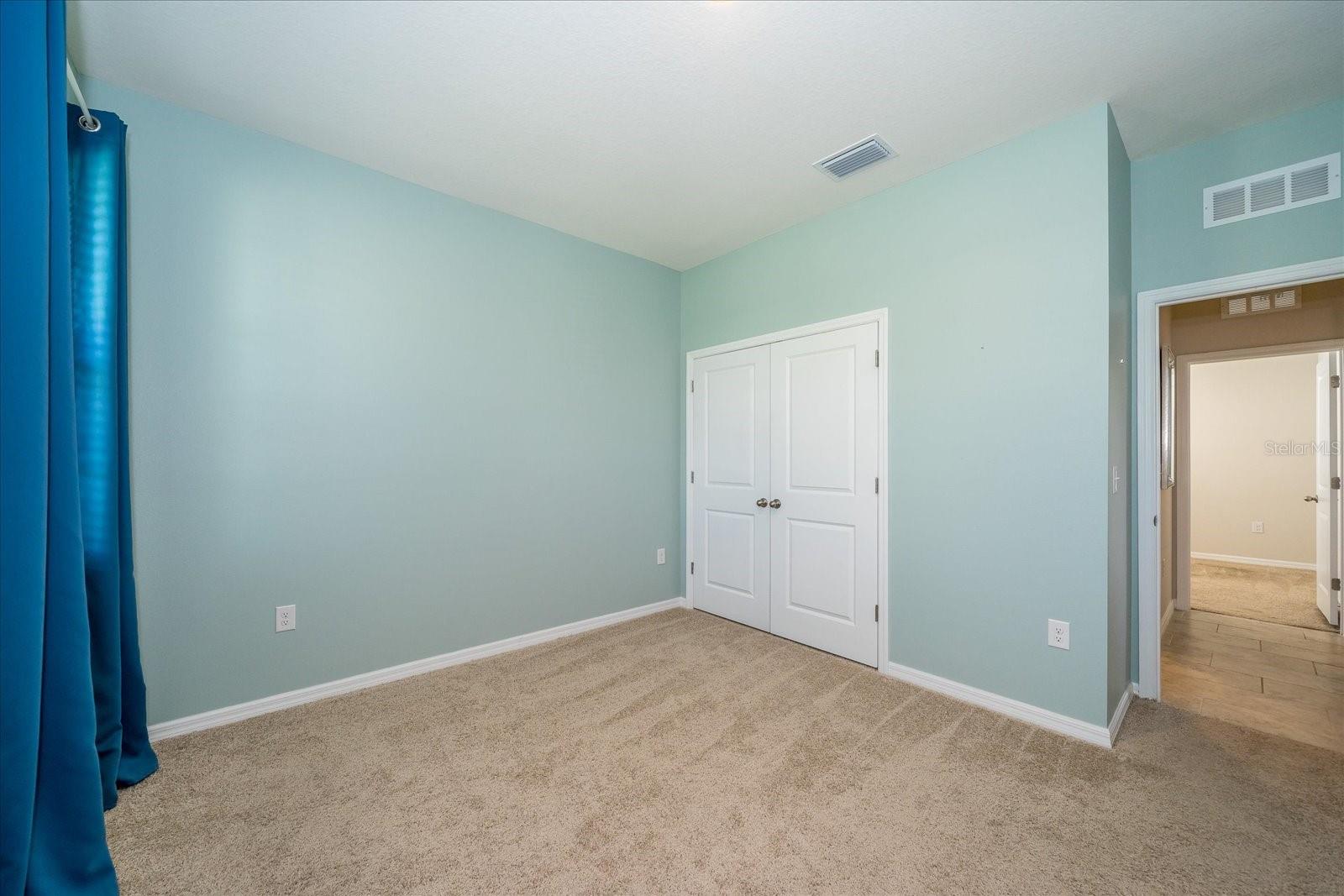 32625 KOBUK VALLEY AVE, WESLEY CHAPEL, FL, 33543