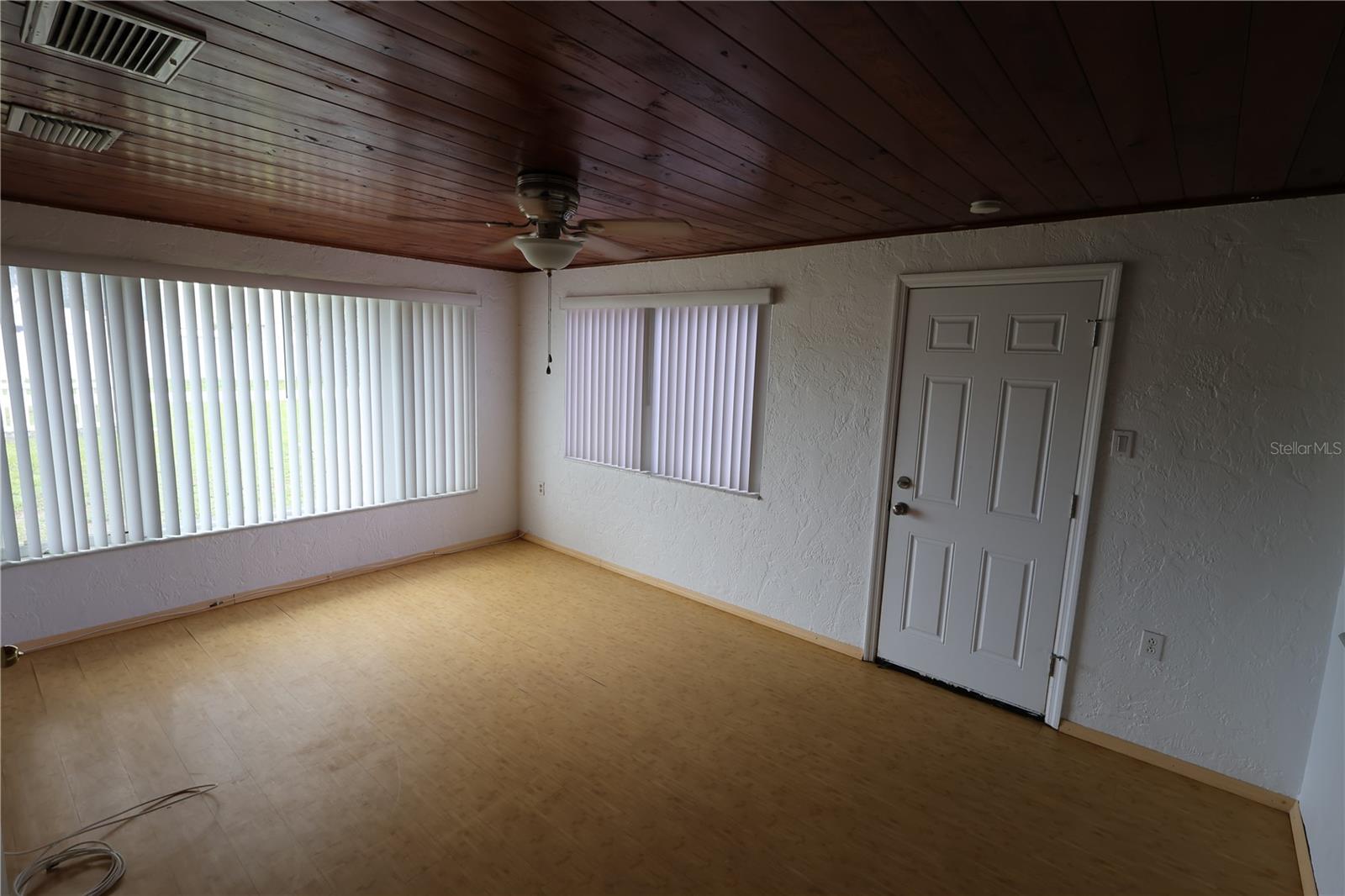 6702 71ST AVE N, PINELLAS PARK, FL, 33781