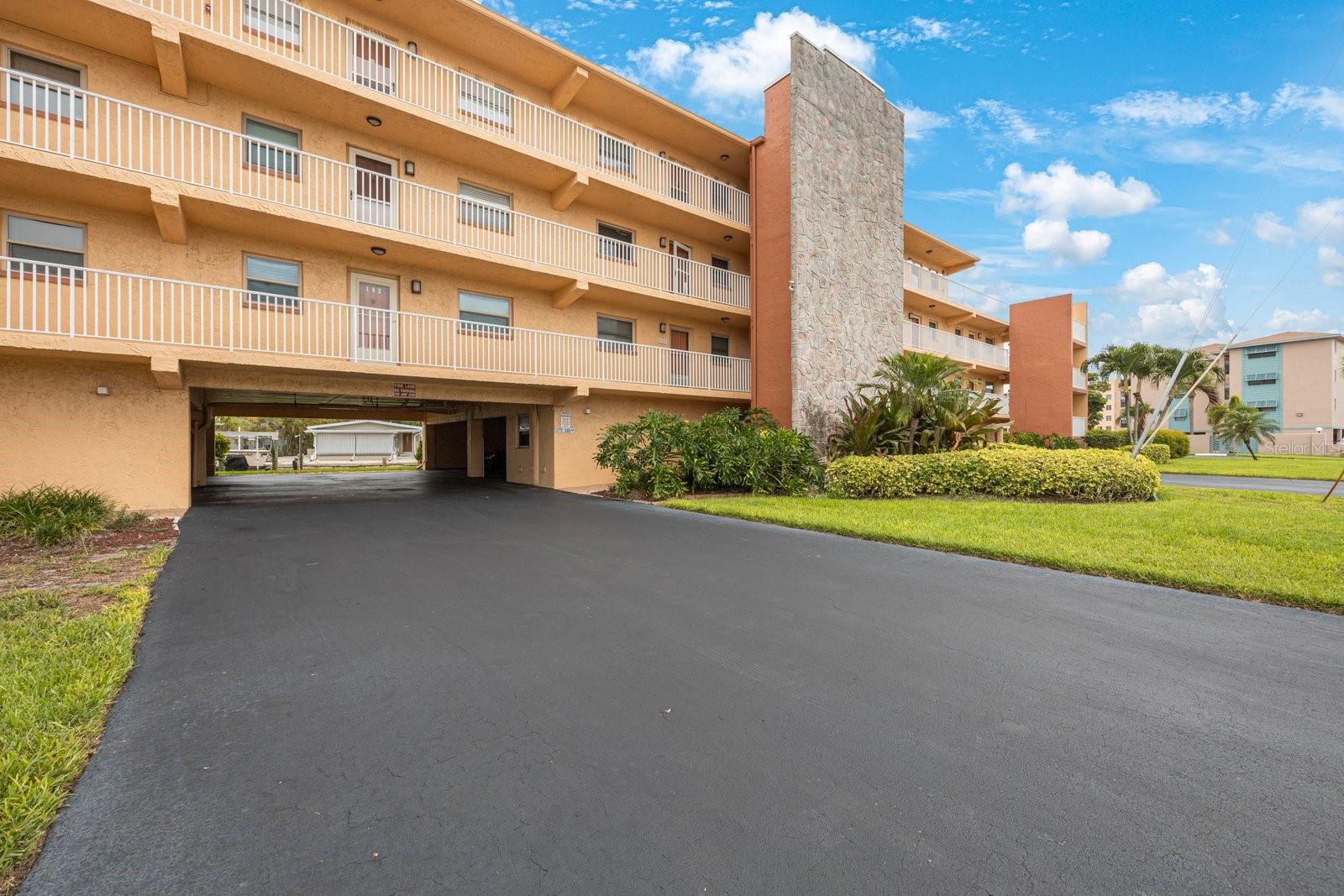 175 116TH AVE #102, TREASURE ISLAND, FL, 33706
