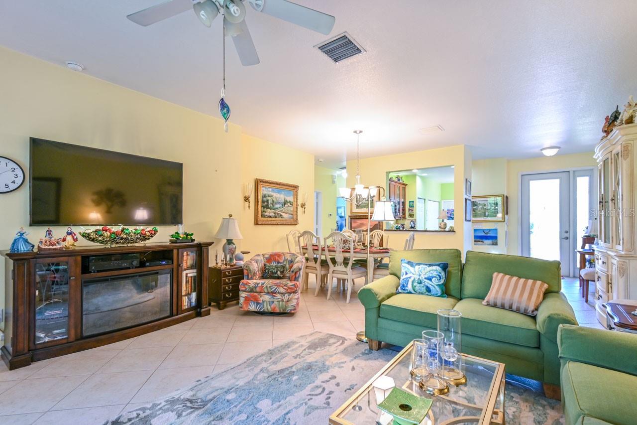 16252 AMETHYST KEY DR, WIMAUMA, FL, 33598