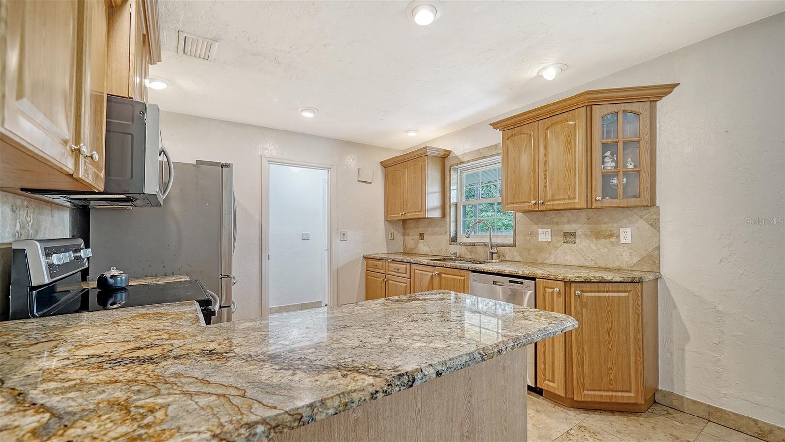 8245 LONGBAY BLVD, SARASOTA, FL, 34243