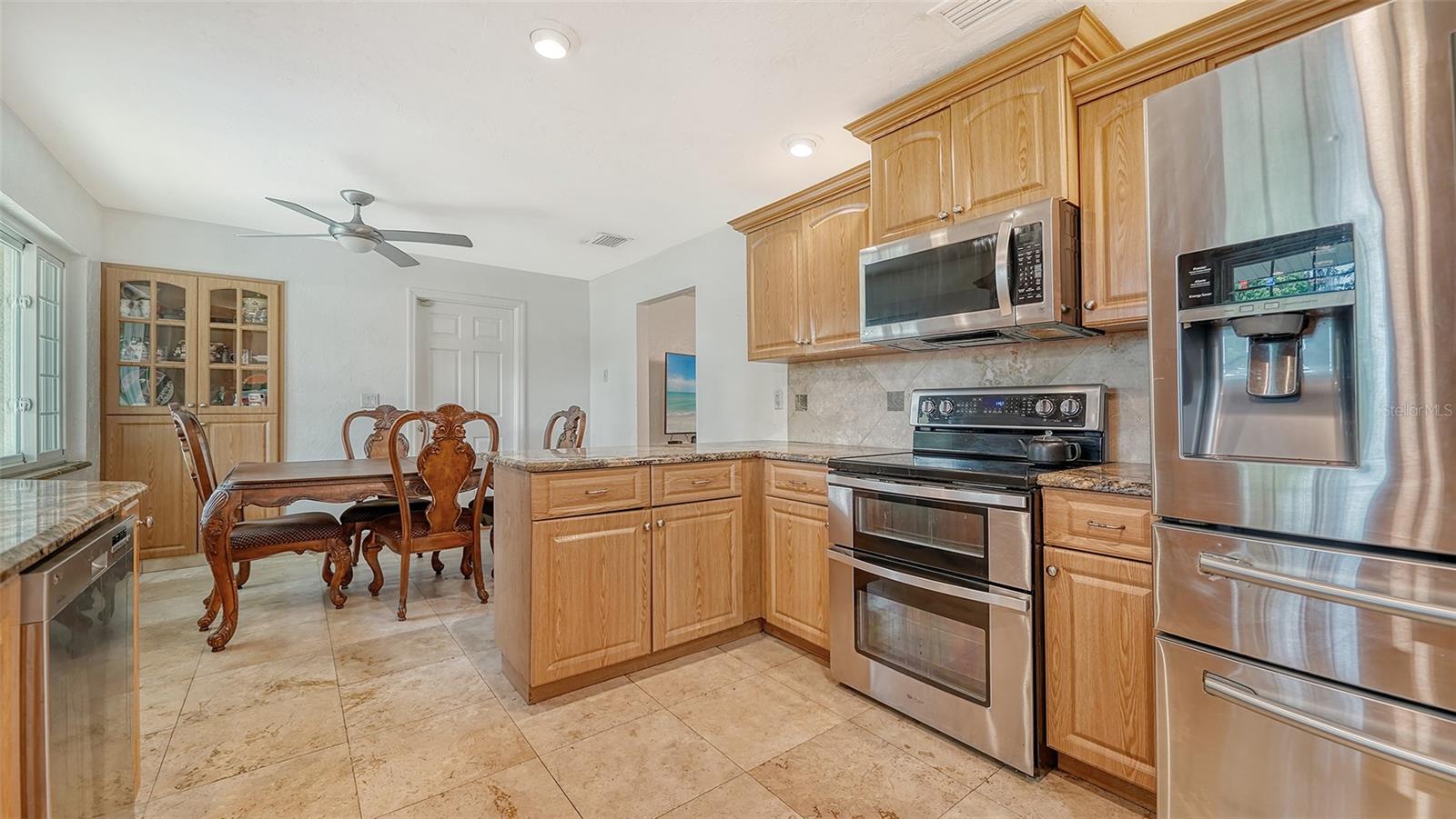 8245 LONGBAY BLVD, SARASOTA, FL, 34243