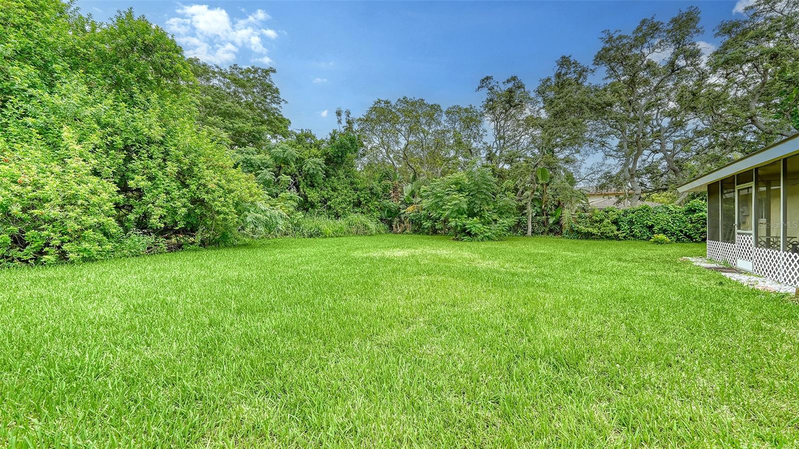 8245 LONGBAY BLVD, SARASOTA, FL, 34243