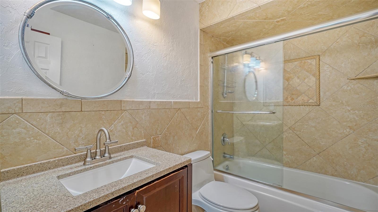 8245 LONGBAY BLVD, SARASOTA, FL, 34243