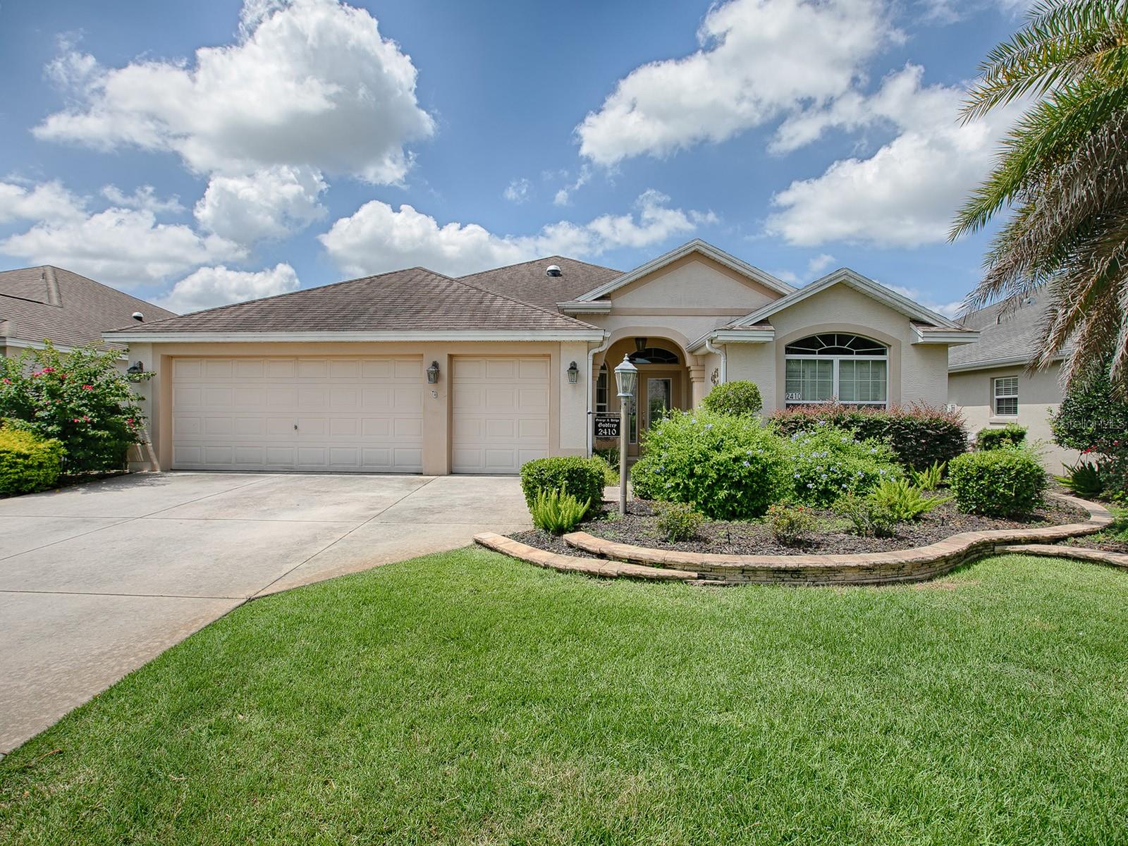 2410 LITTLE MOUNTAIN LOOP, THE VILLAGES, FL, 32162