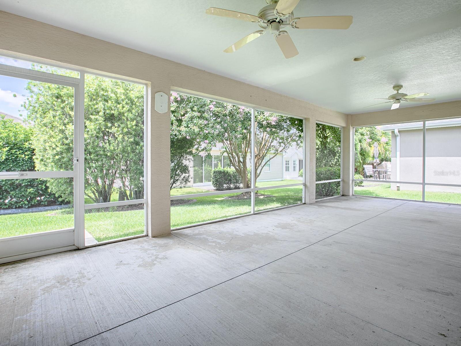 2410 LITTLE MOUNTAIN LOOP, THE VILLAGES, FL, 32162