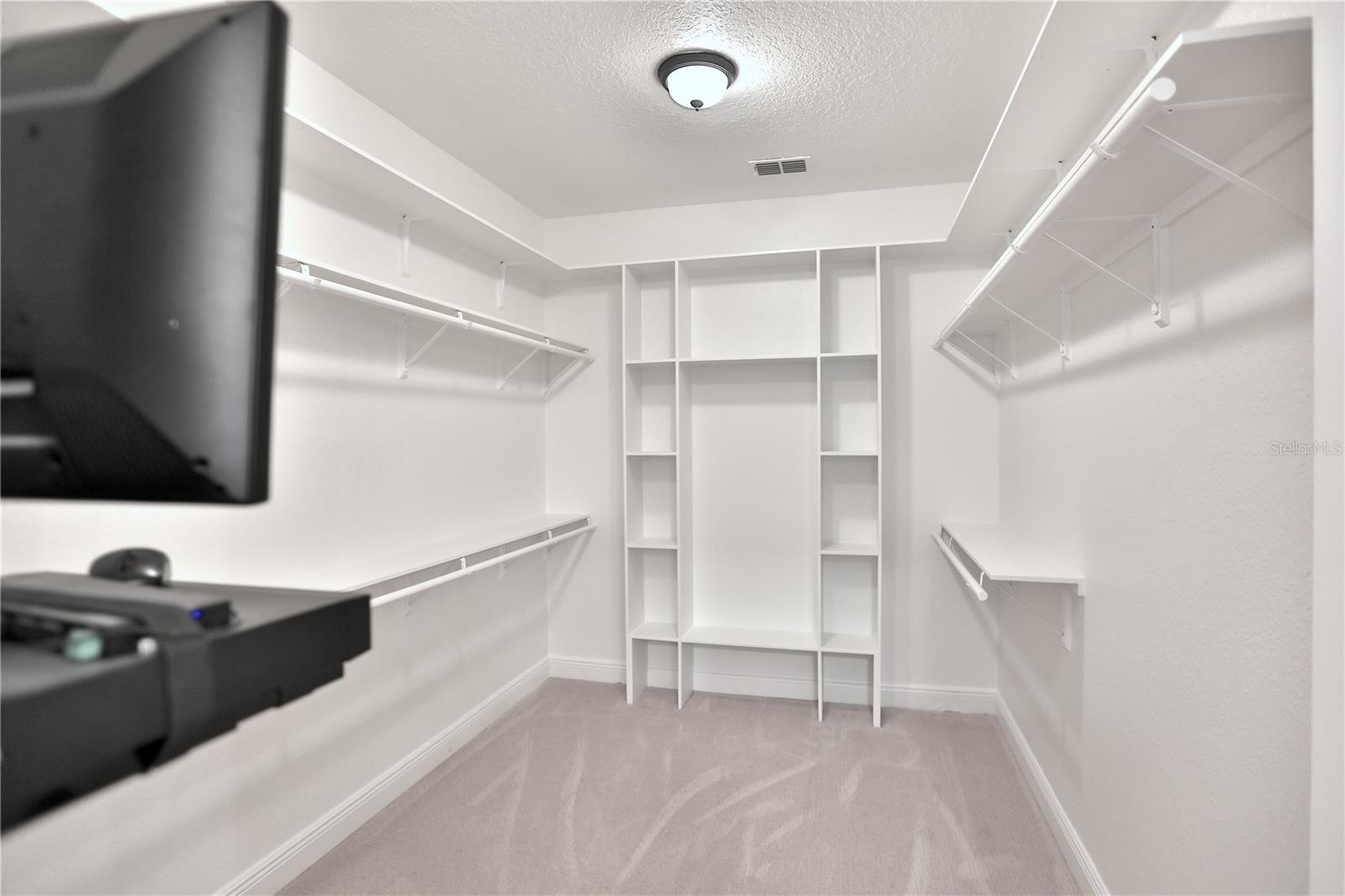 5894 NE 43RD LANE RD, SILVER SPRINGS, FL, 34488