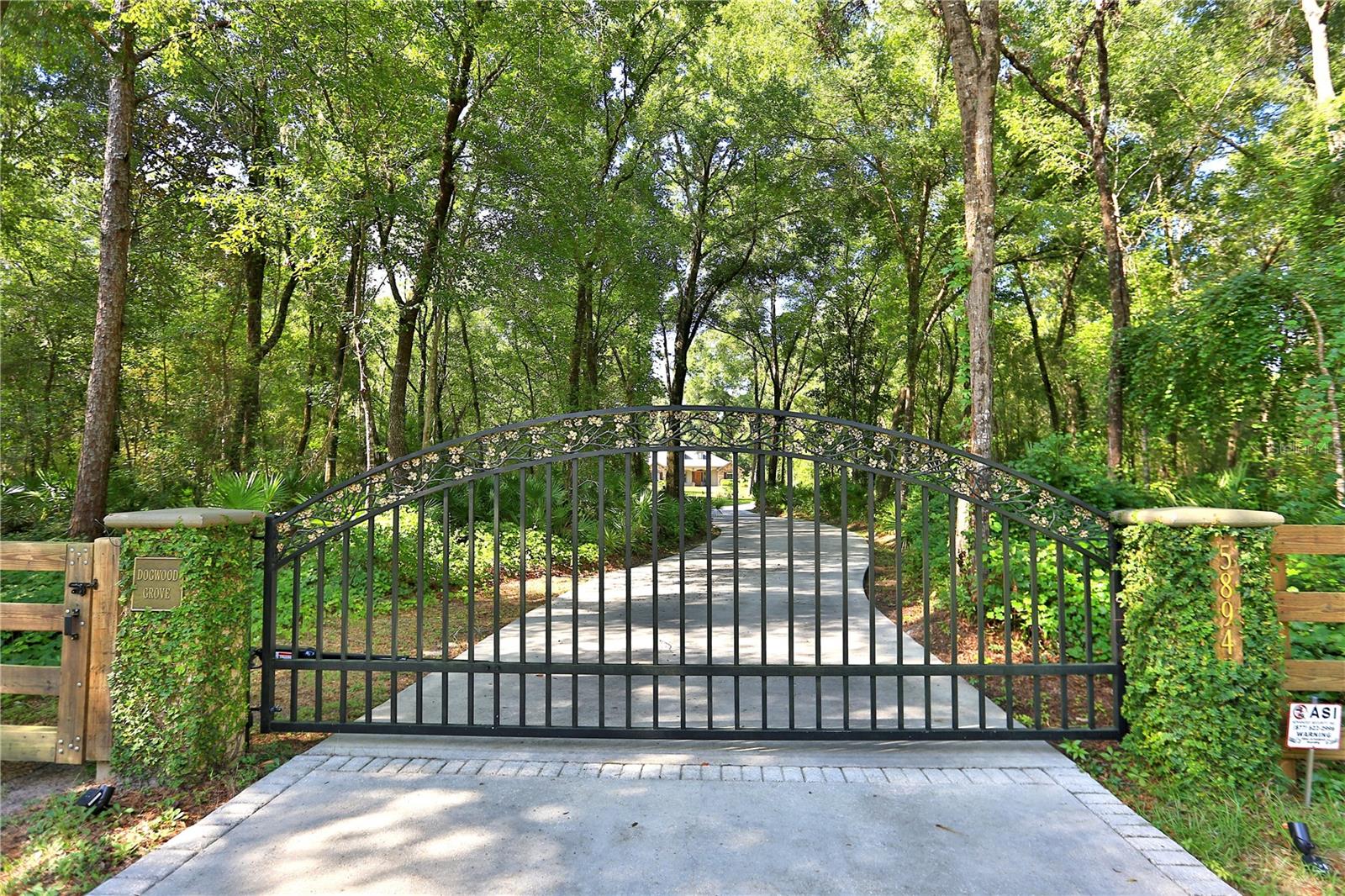 5894 NE 43RD LANE RD, SILVER SPRINGS, FL, 34488