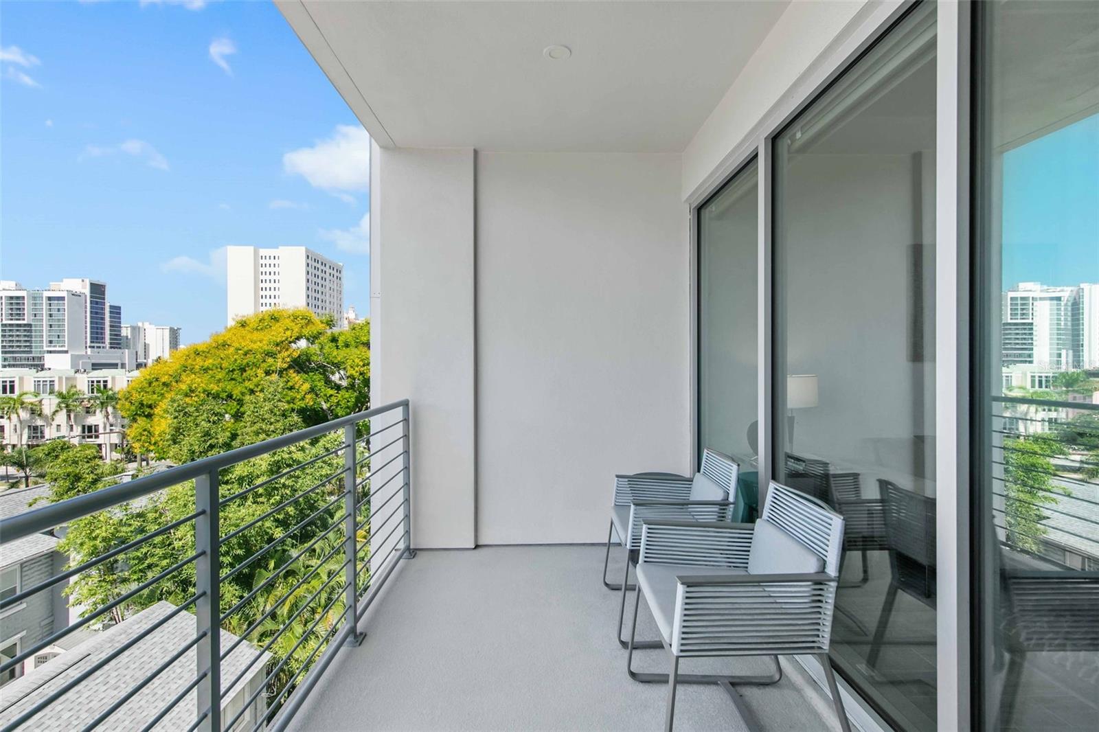 332 COCOANUT AVE #511, SARASOTA, FL, 34236