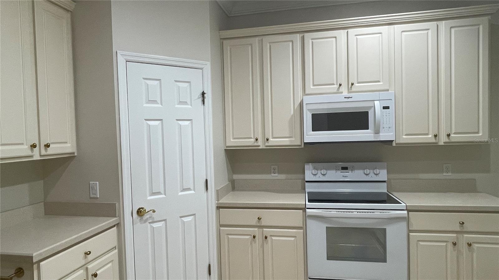 681 CORONADO DR, KISSIMMEE, FL, 34759