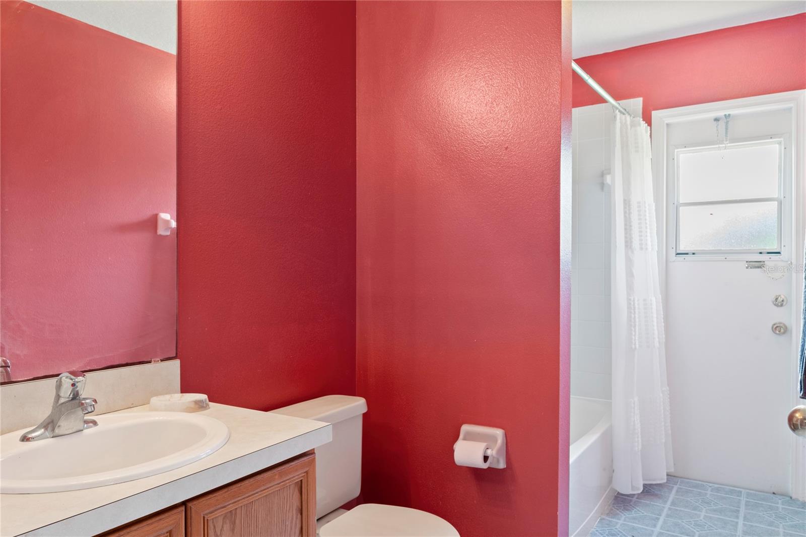 2419 WILLOW TREE LN, KISSIMMEE, FL, 34758