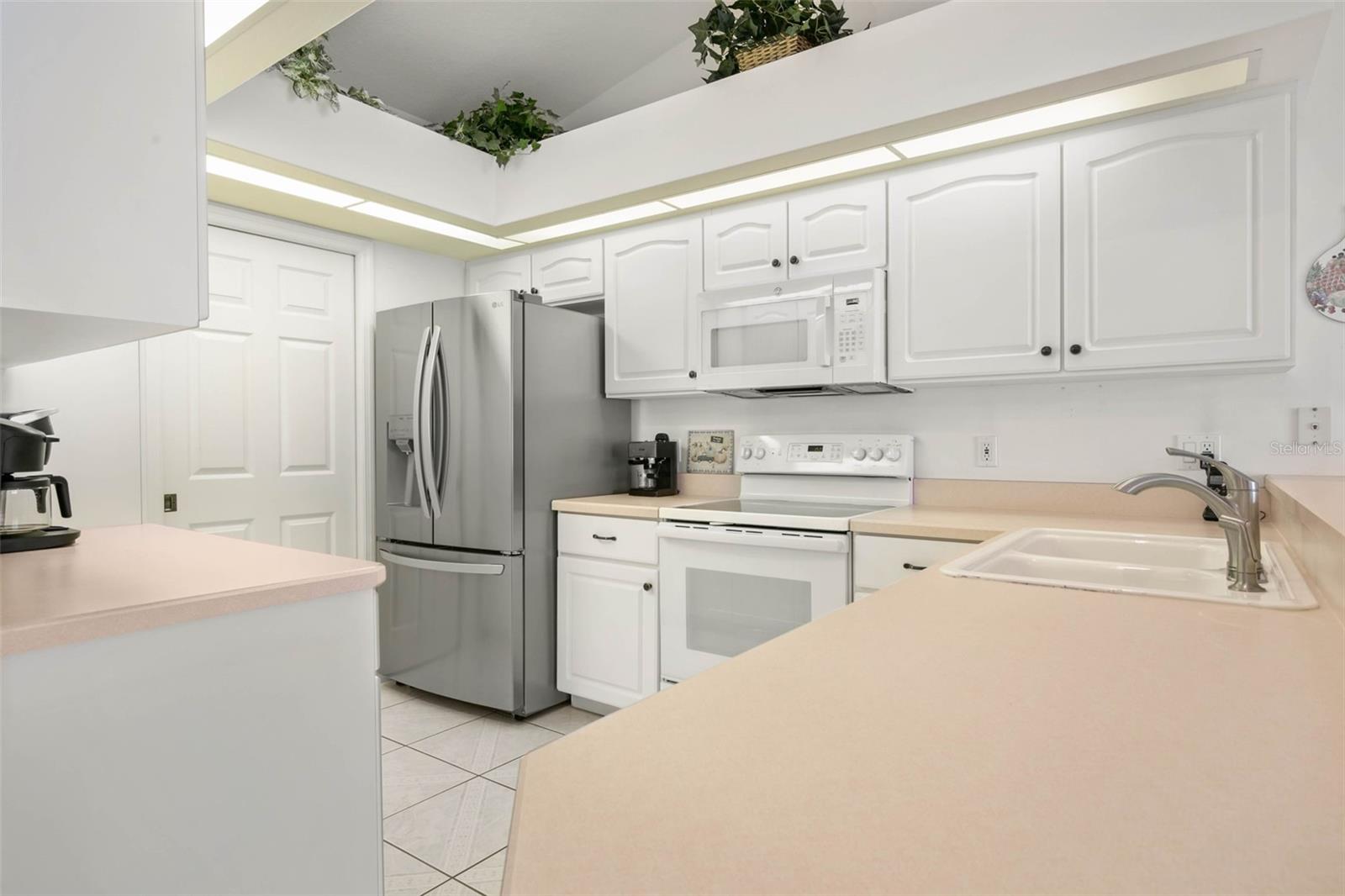 28 FAIRHILL LN, PALM COAST, FL, 32137