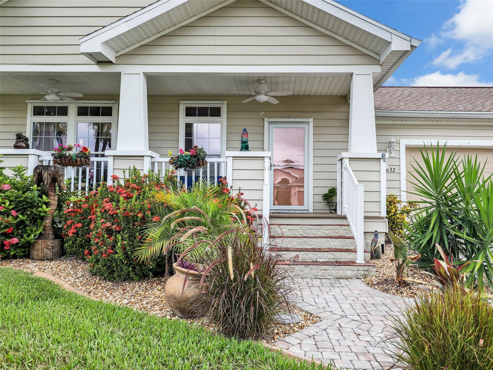 8632 LAKE FRONT CT, PUNTA GORDA, FL, 33950
