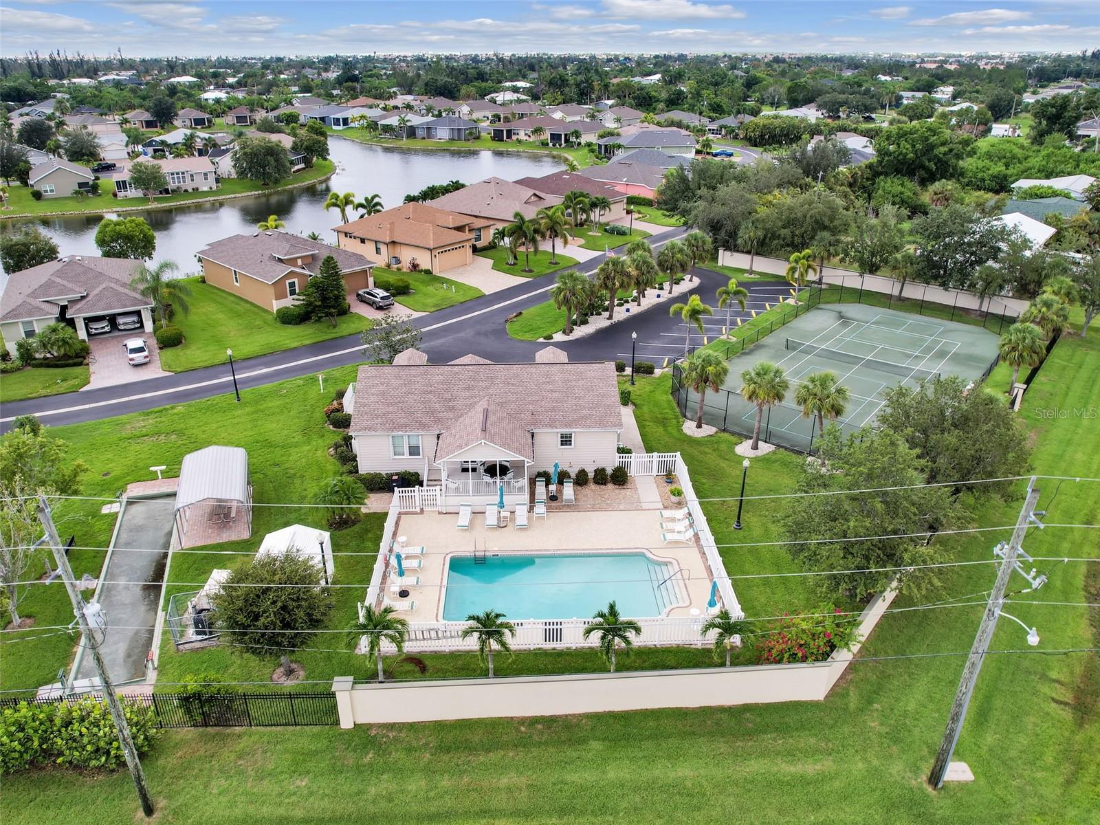 8632 LAKE FRONT CT, PUNTA GORDA, FL, 33950
