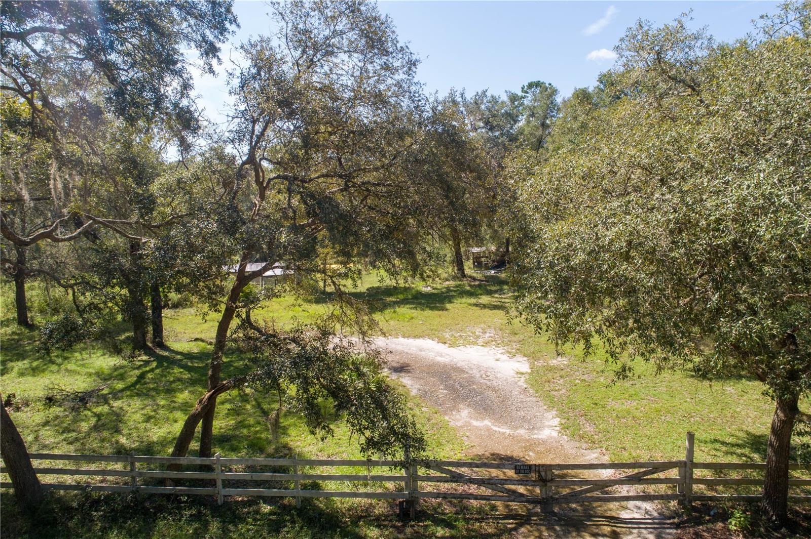 104 NE 304TH AVE, OLD TOWN, FL, 32680