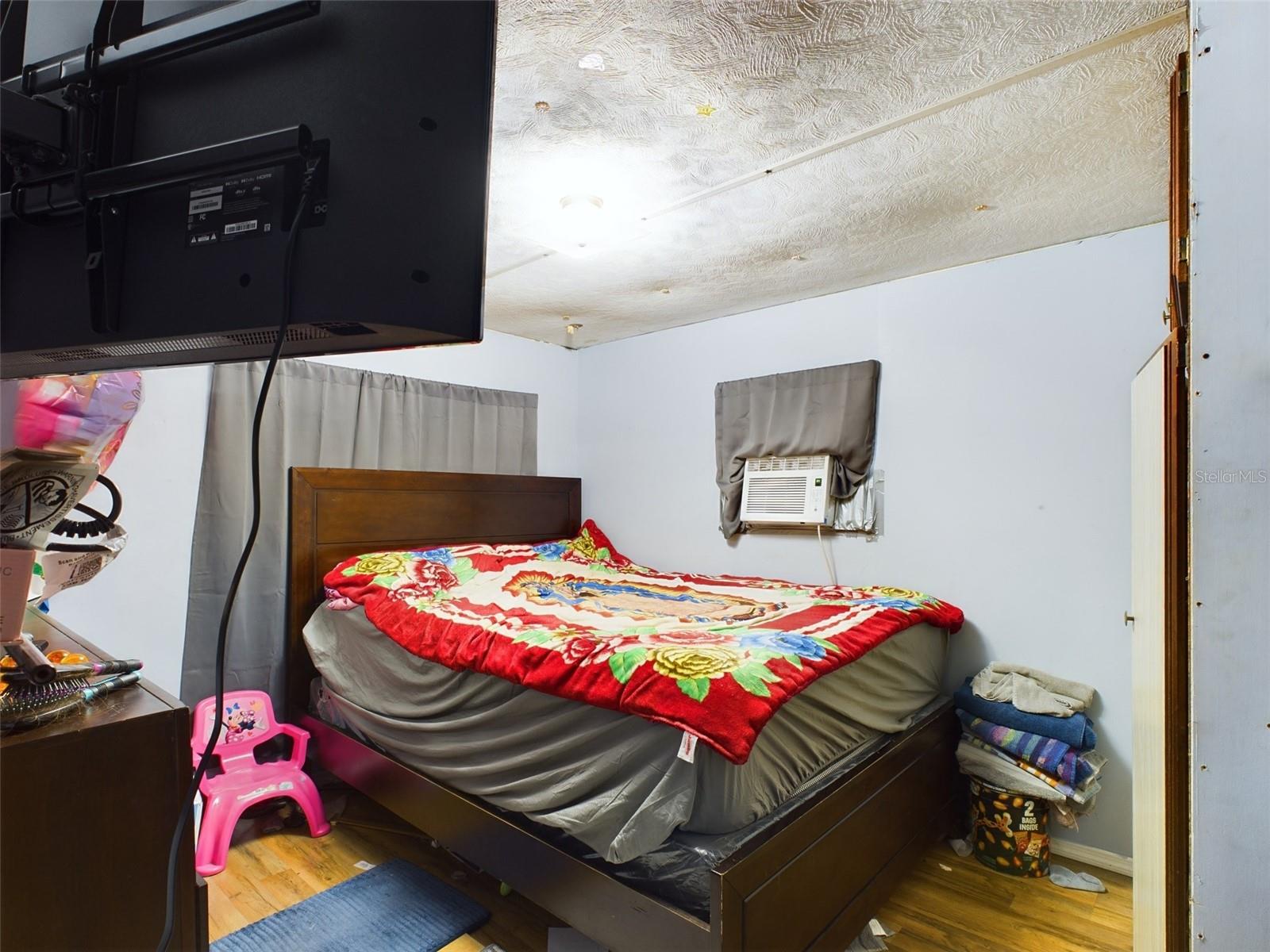 2425 GARDEN ST, AUBURNDALE, FL, 33823