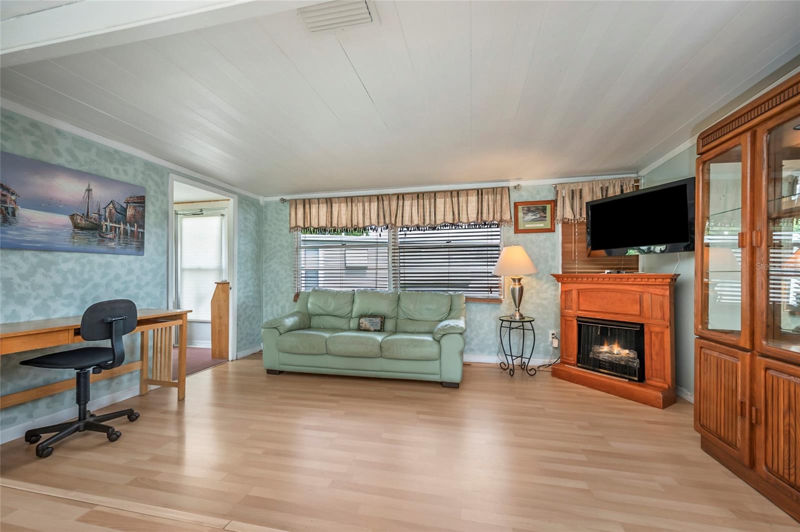 833 S GREEN CIR, VENICE, FL, 34285