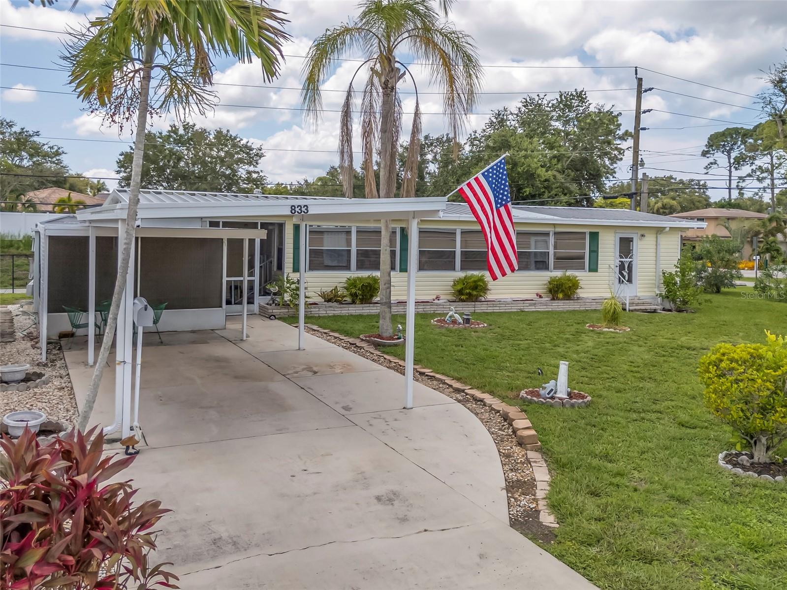 833 S GREEN CIR, VENICE, FL, 34285