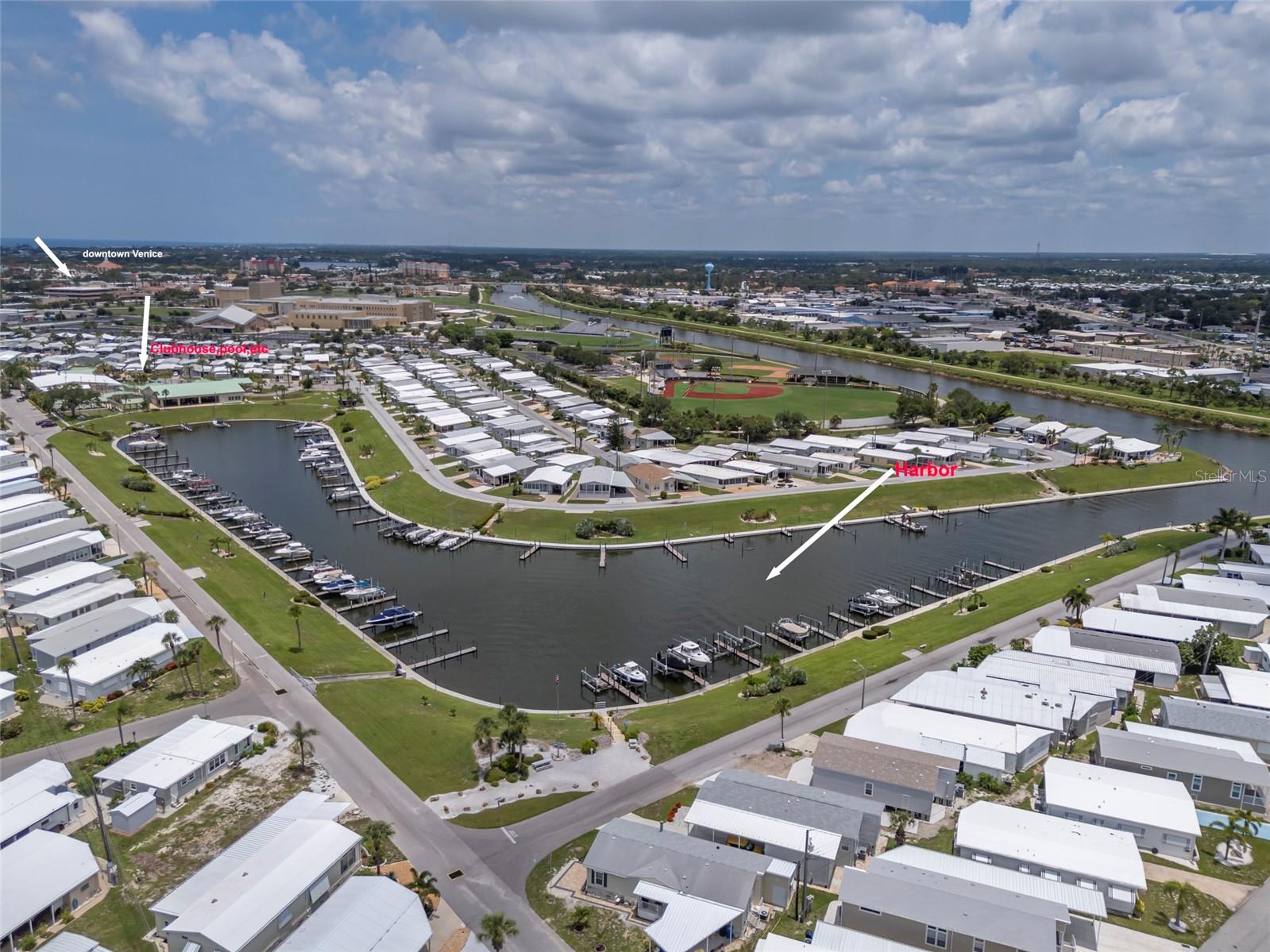 833 S GREEN CIR, VENICE, FL, 34285