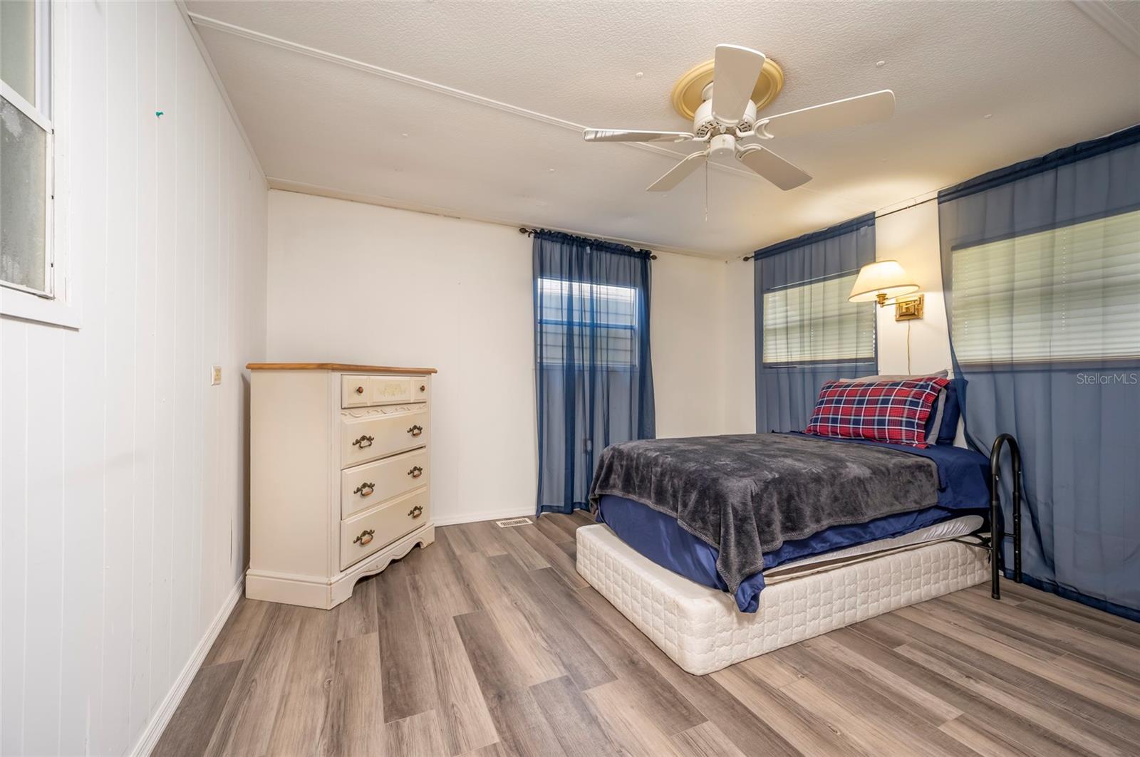 833 S GREEN CIR, VENICE, FL, 34285