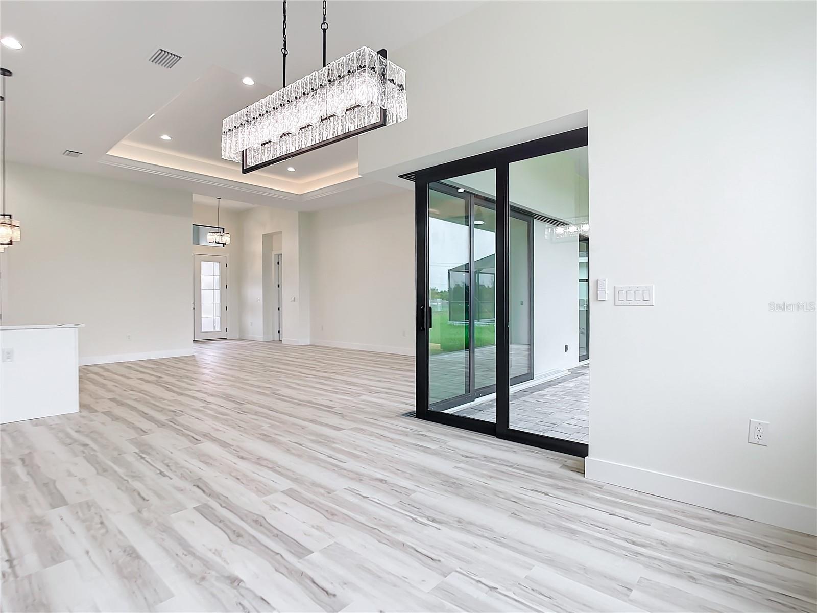 443 BOUNDARY BLVD, ROTONDA WEST, FL, 33947