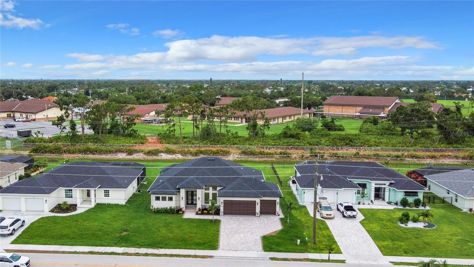 443 BOUNDARY BLVD, ROTONDA WEST, FL, 33947