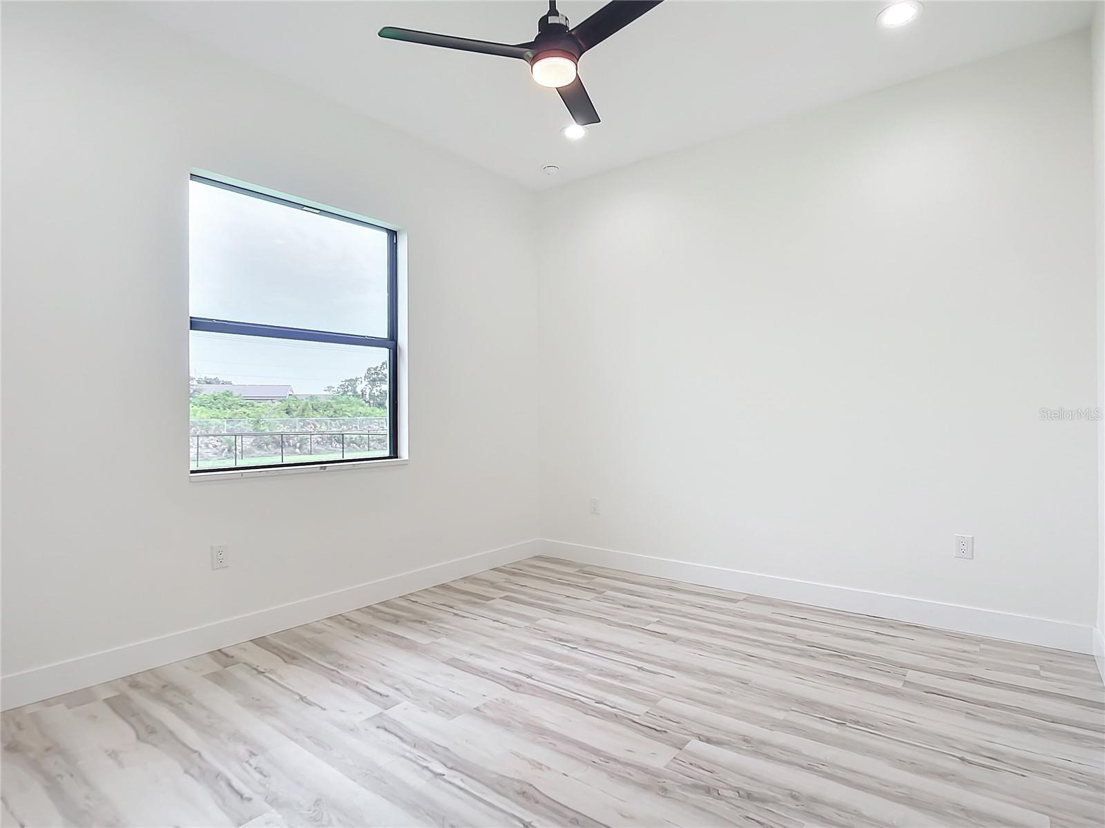 443 BOUNDARY BLVD, ROTONDA WEST, FL, 33947