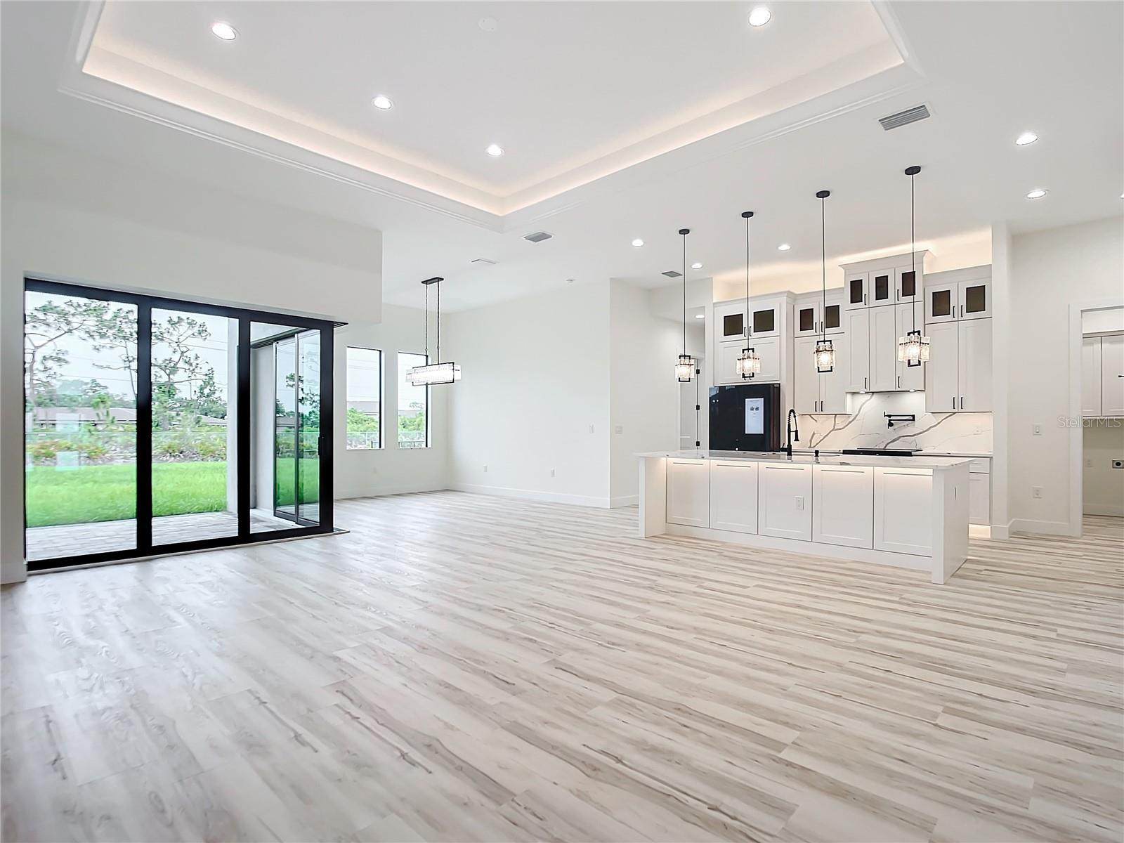 443 BOUNDARY BLVD, ROTONDA WEST, FL, 33947