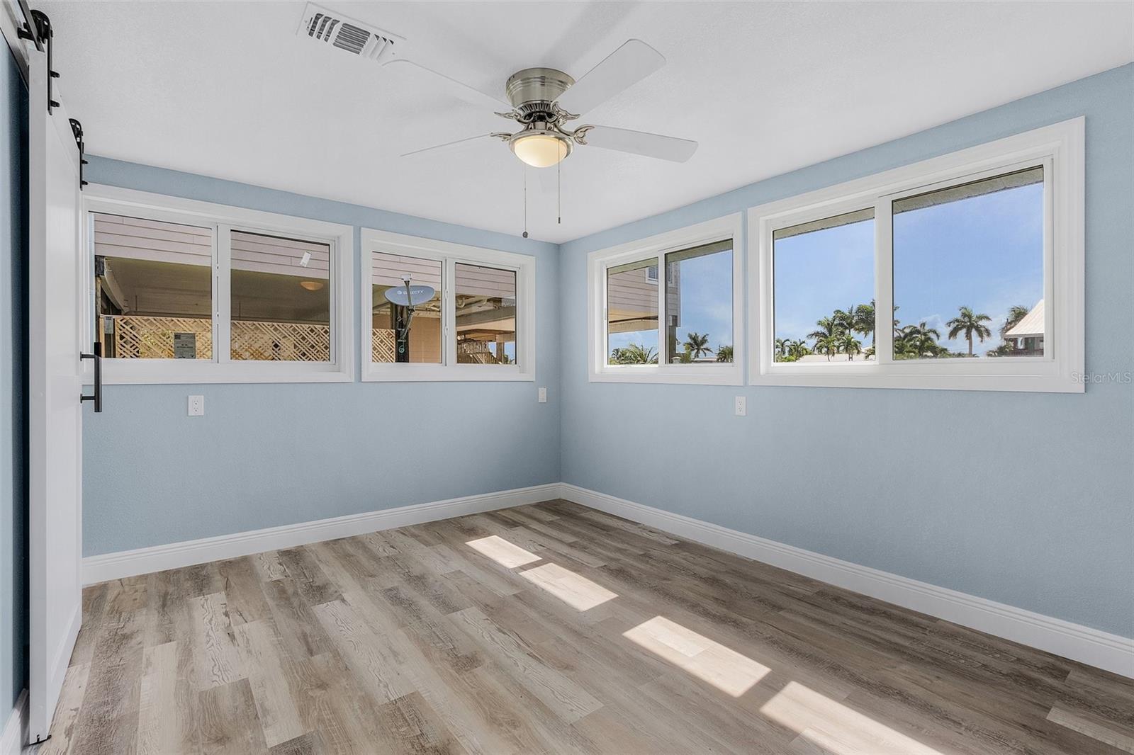 2240 OLEANDER ST, ST JAMES CITY, FL, 33956